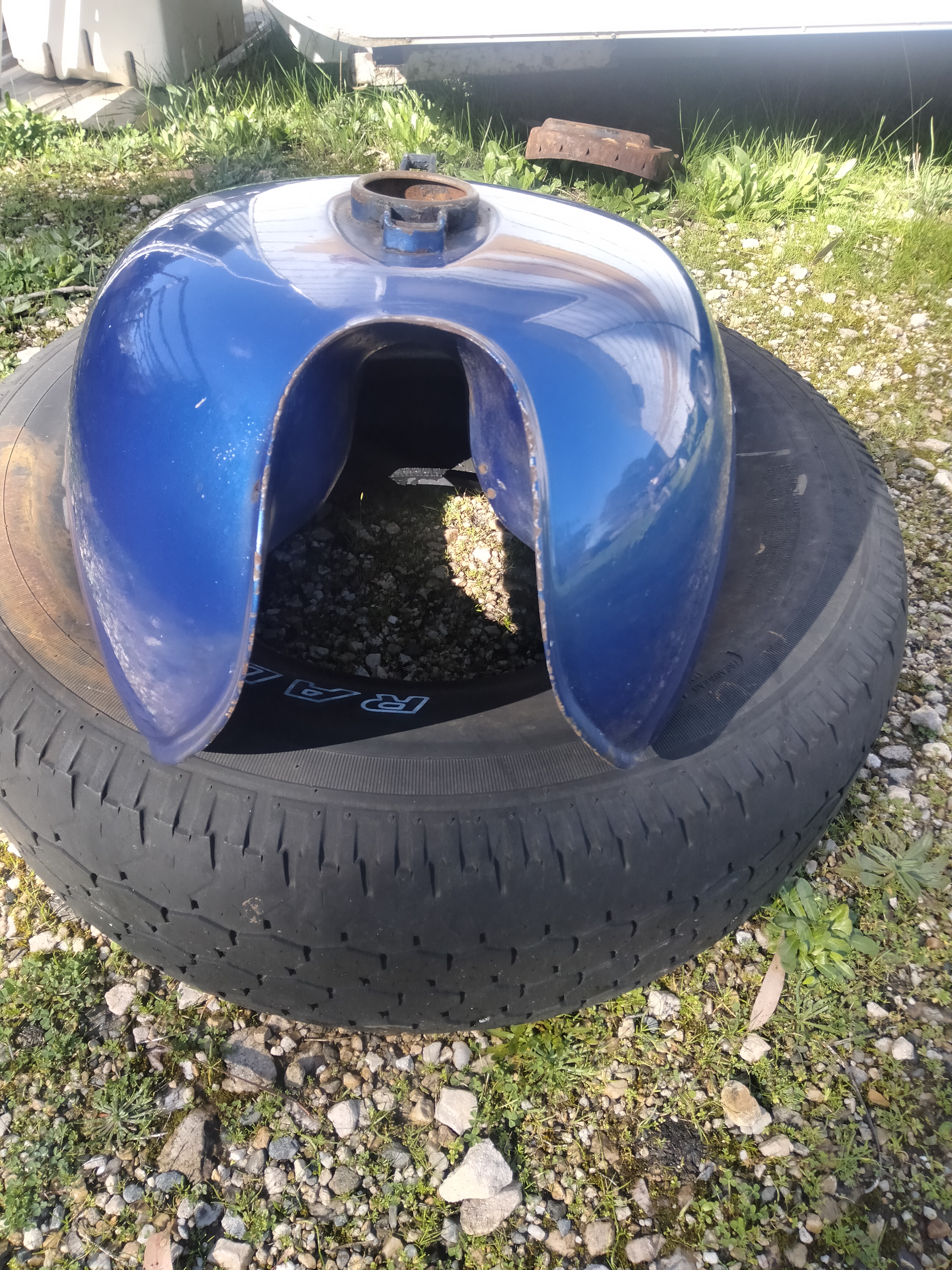 KAWASAKI Z900 A4 FUEL TANK