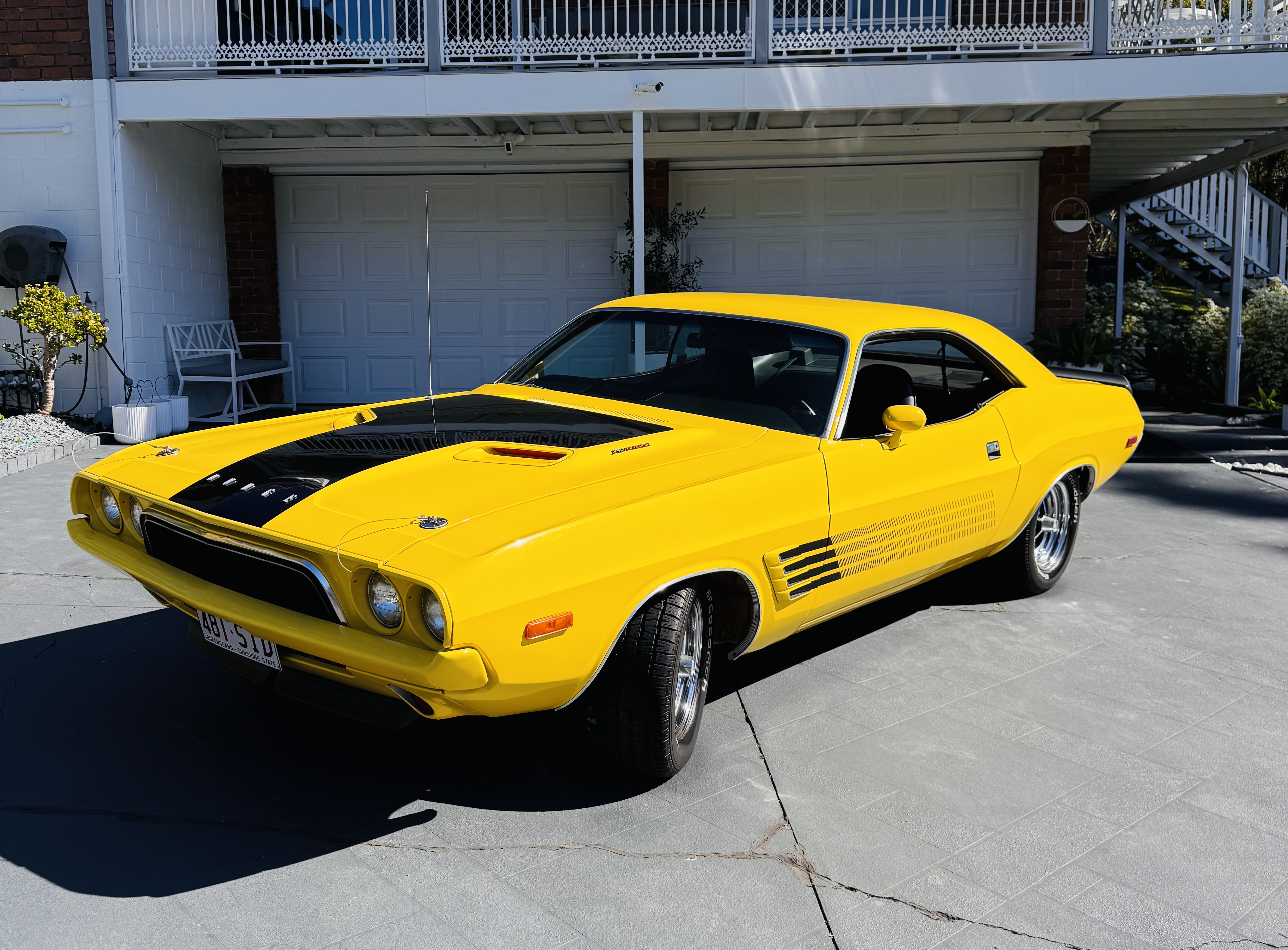 1973 DODGE CHALLENGER AUTOMATIC COUPE