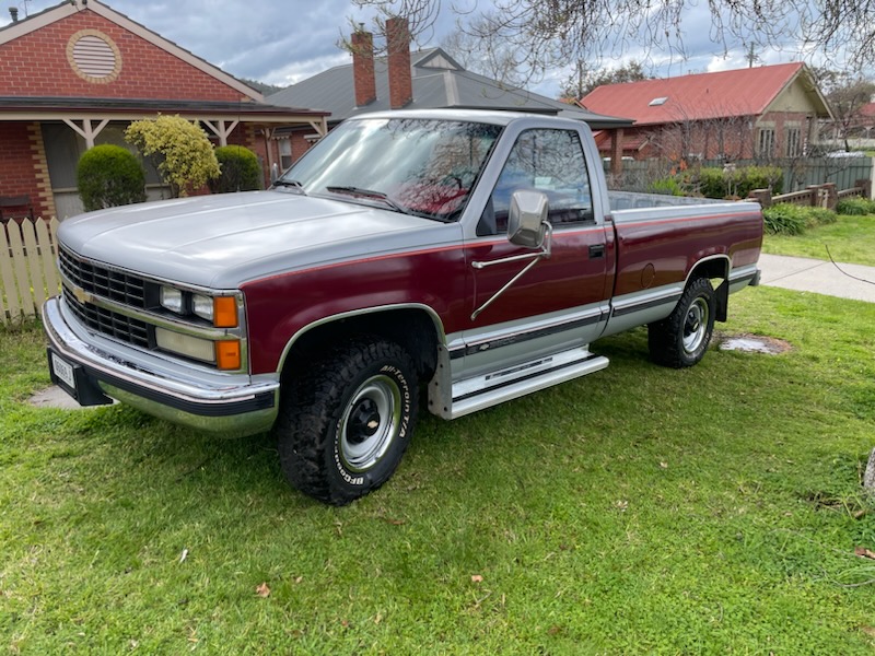 1988 CHEVROLET SILVERADO C3500 PICK UP