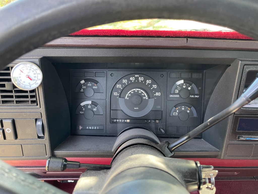 1988 CHEVROLET SILVERADO C3500 PICK UP