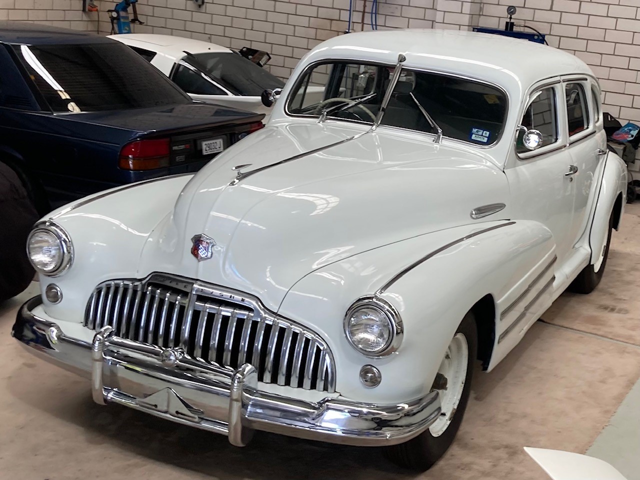 1946 BUICK SPECIAL SEDAN