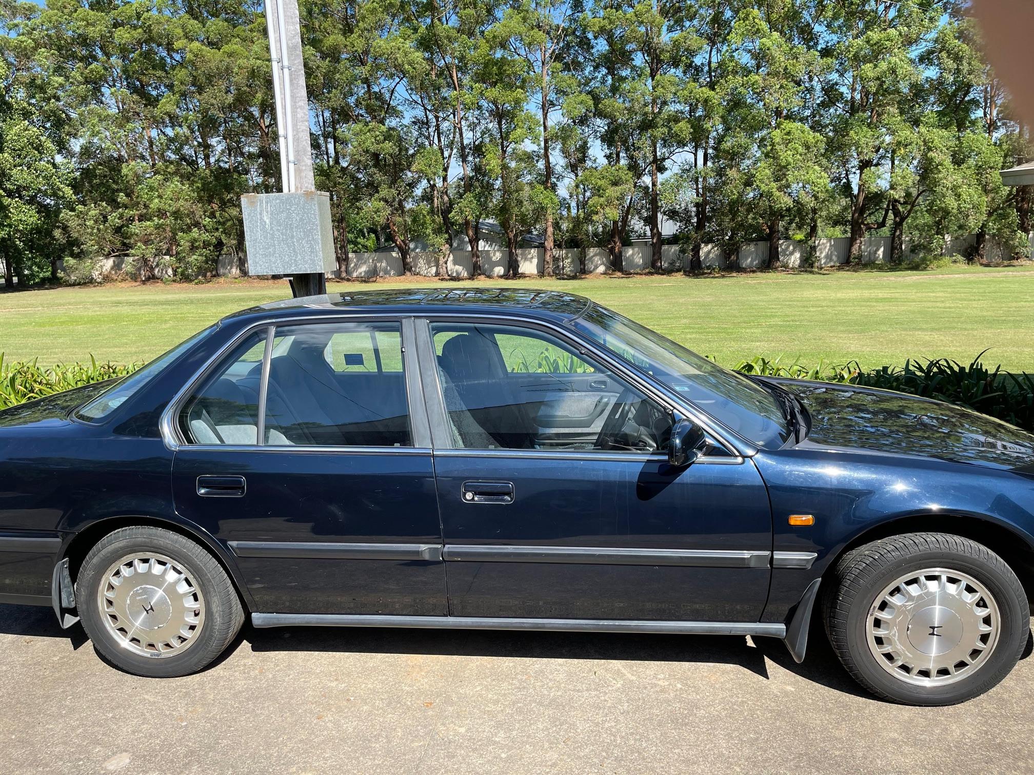 1991 HONDA ACCORD EXi SEDAN 