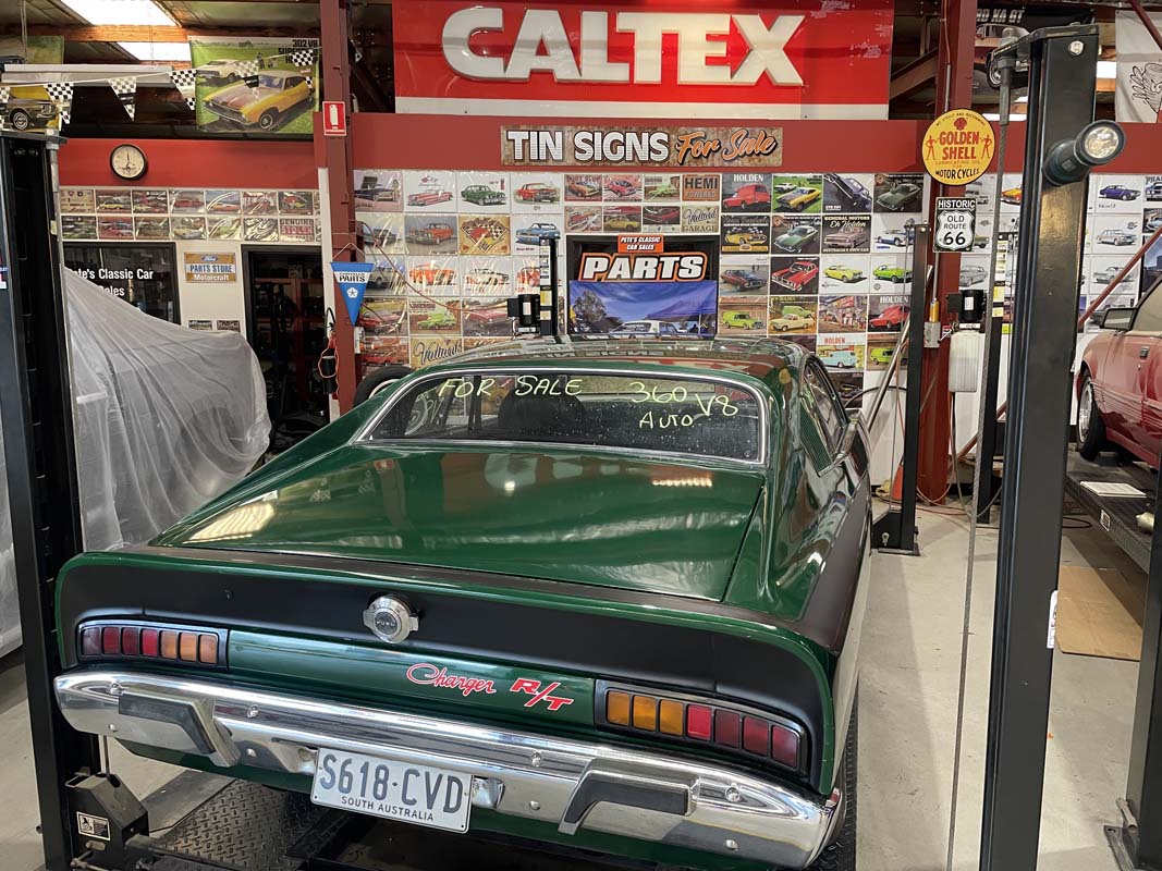 1973 CHRYSLER CHARGER VJ AUTOMATIC 2D COUPE