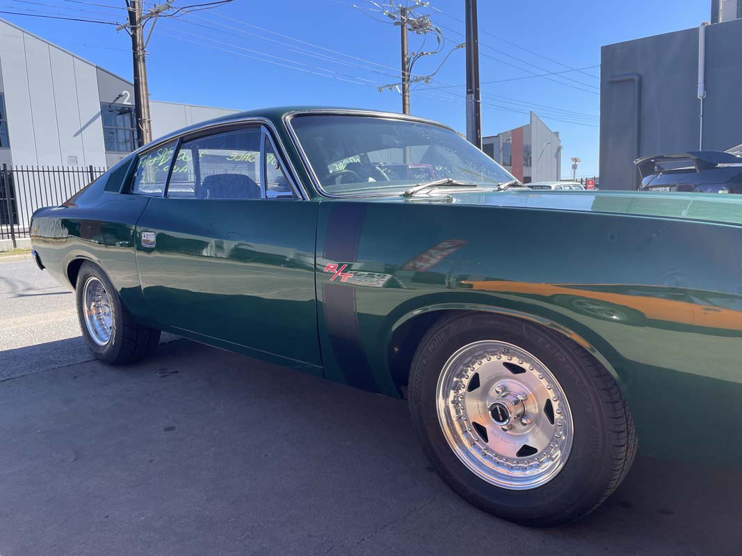 1973 CHRYSLER CHARGER VJ AUTOMATIC 2D COUPE