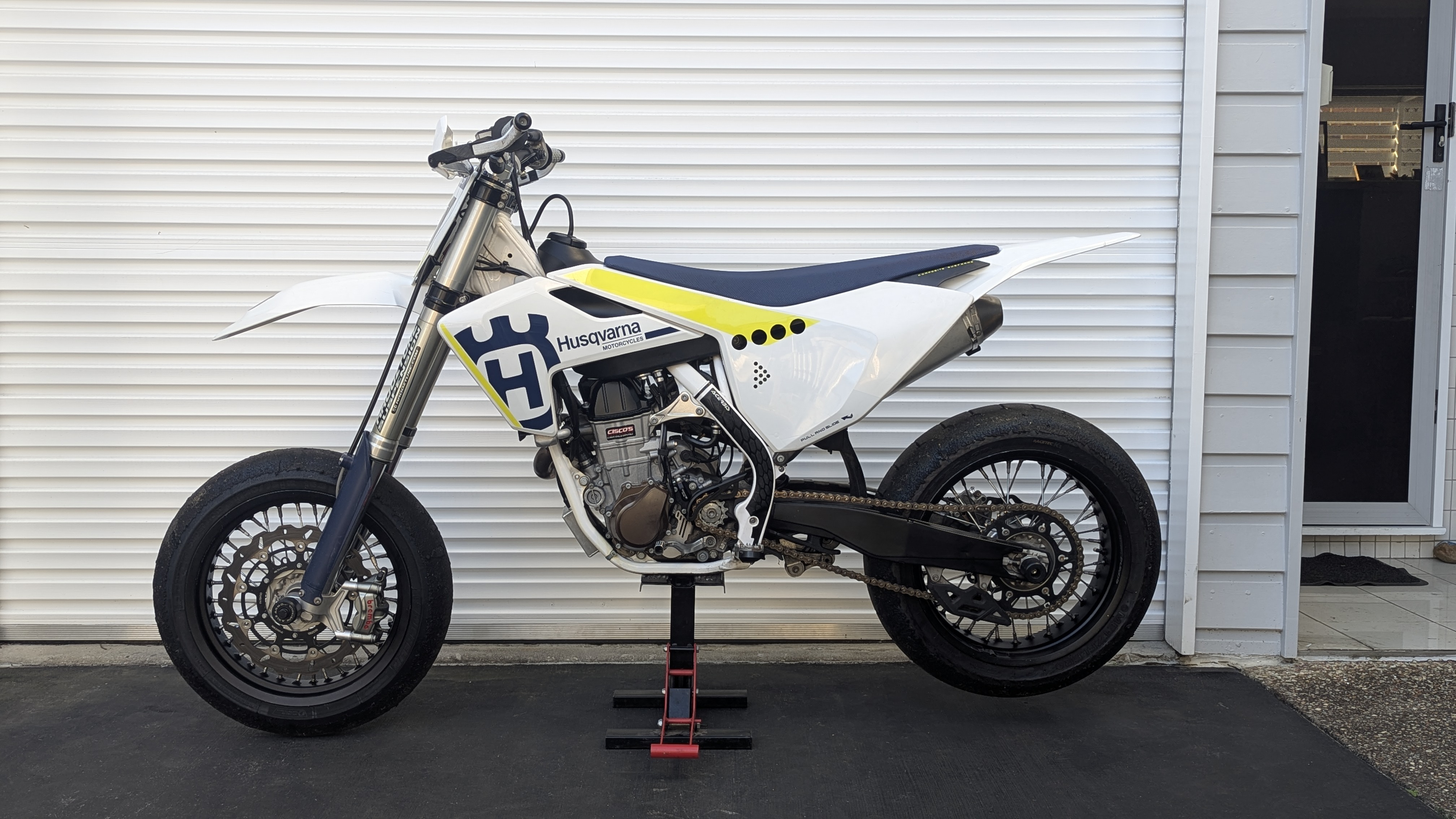 2017 HUSQVARNA FS450 SUPERMOTARD