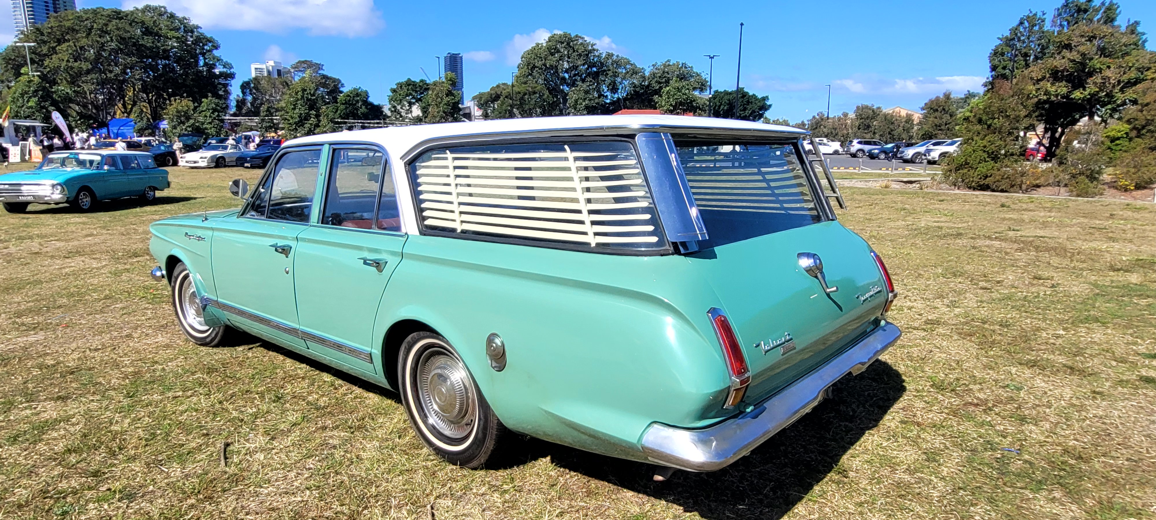 1963 CHRYSLER VALIANT REGAL SAFARI AP5 STATION WAGON