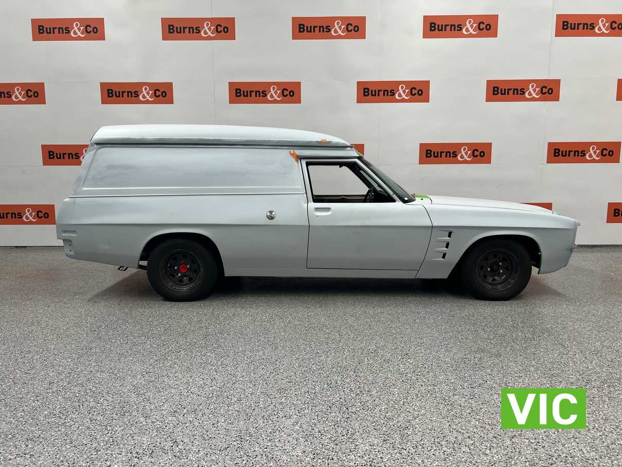 1976 HOLDEN HJ SANDMAN 308 5.0L V8 MANUAL PANELVAN