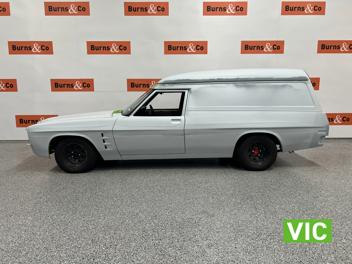 1976 HOLDEN HJ SANDMAN 308 5.0L V8 MANUAL PANELVAN