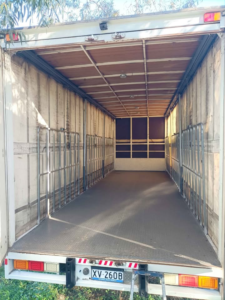 2001 ISUZU FVM FY 1400 LONG 9 SP MANUAL C/CHAS
