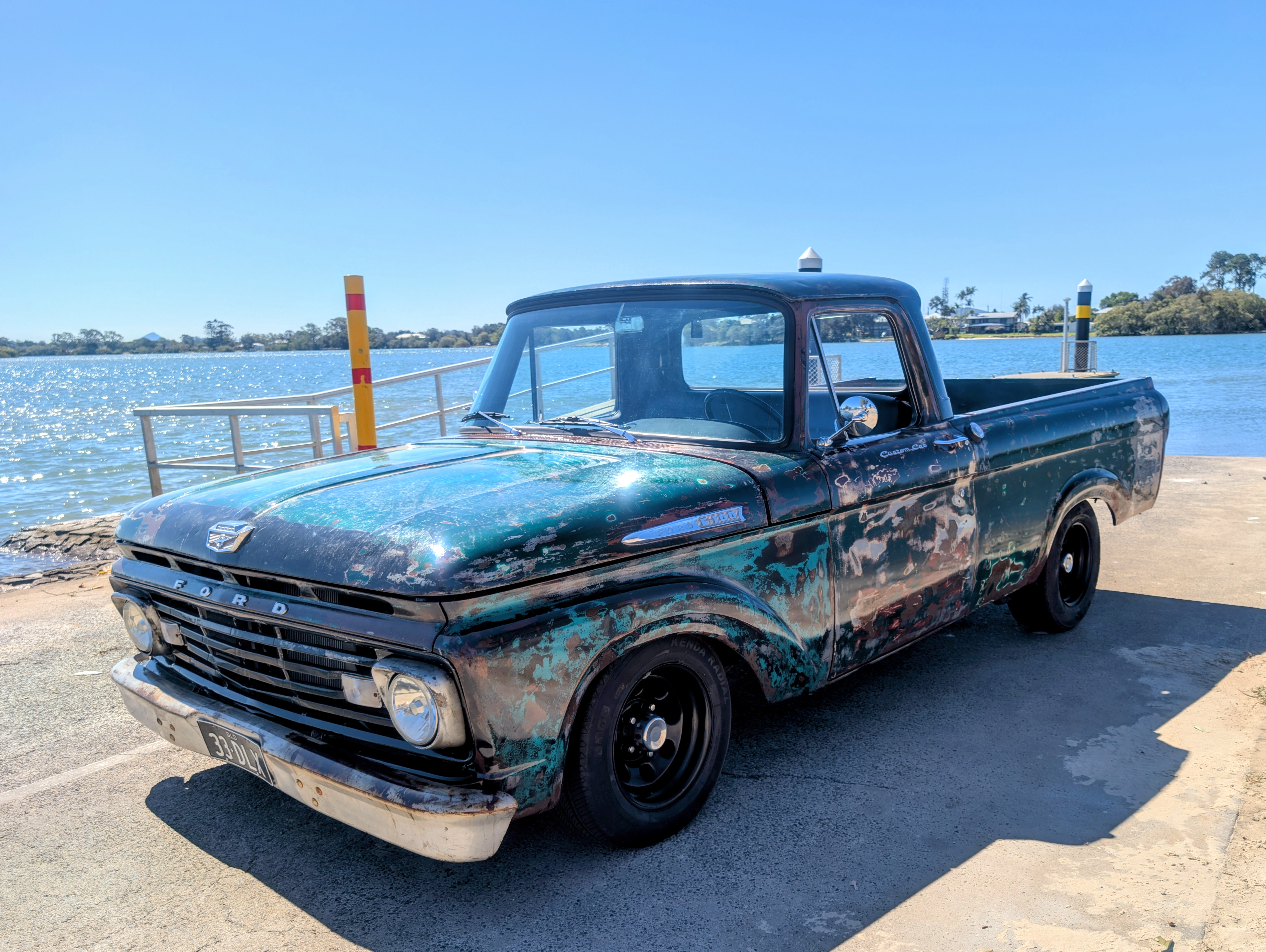 1961 FORD F100 UNIBODY SWB 4X2 UTILITY