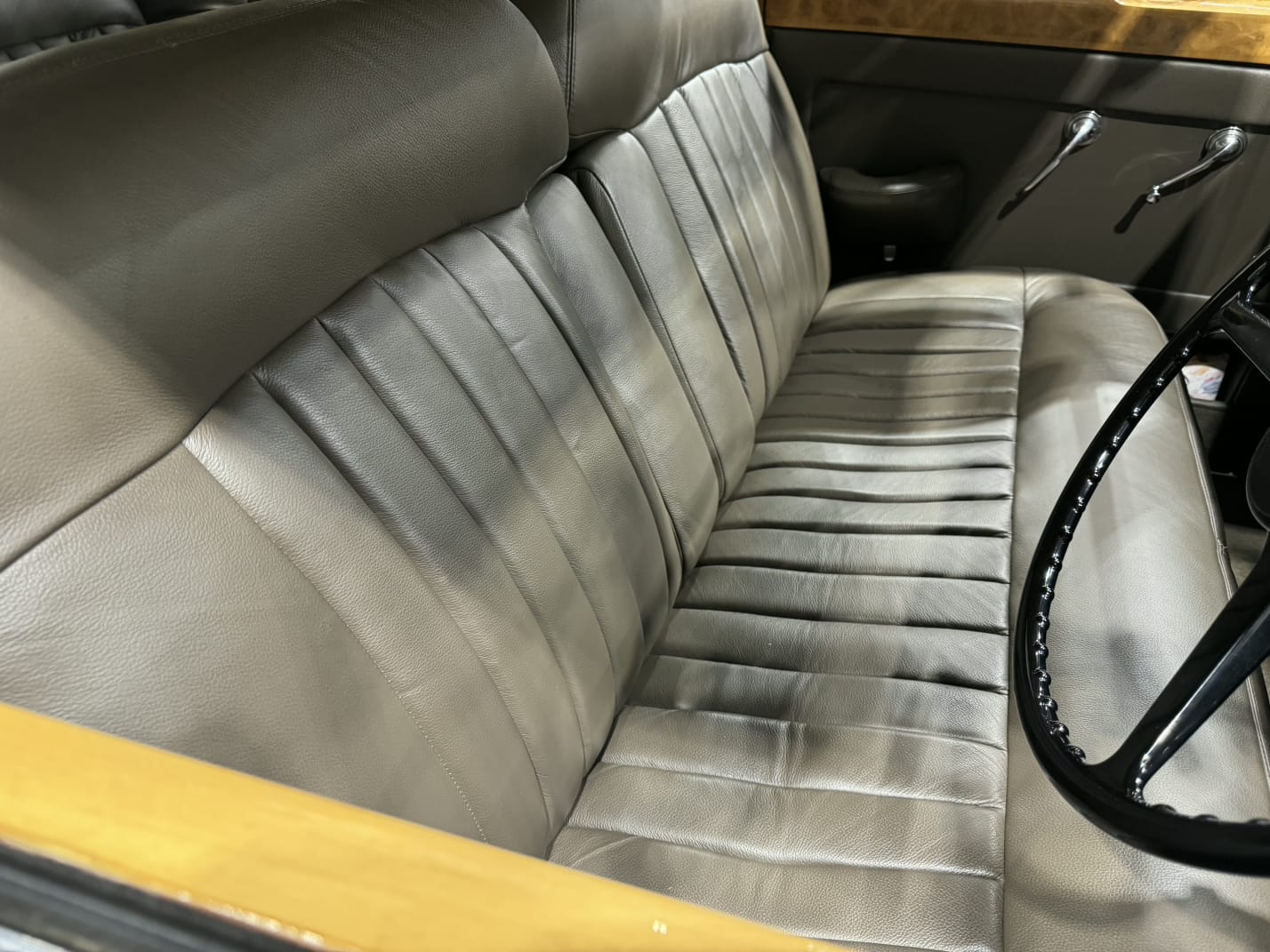 1958 ROLLS-ROYCE SILVER CLOUD I 4D SEDAN