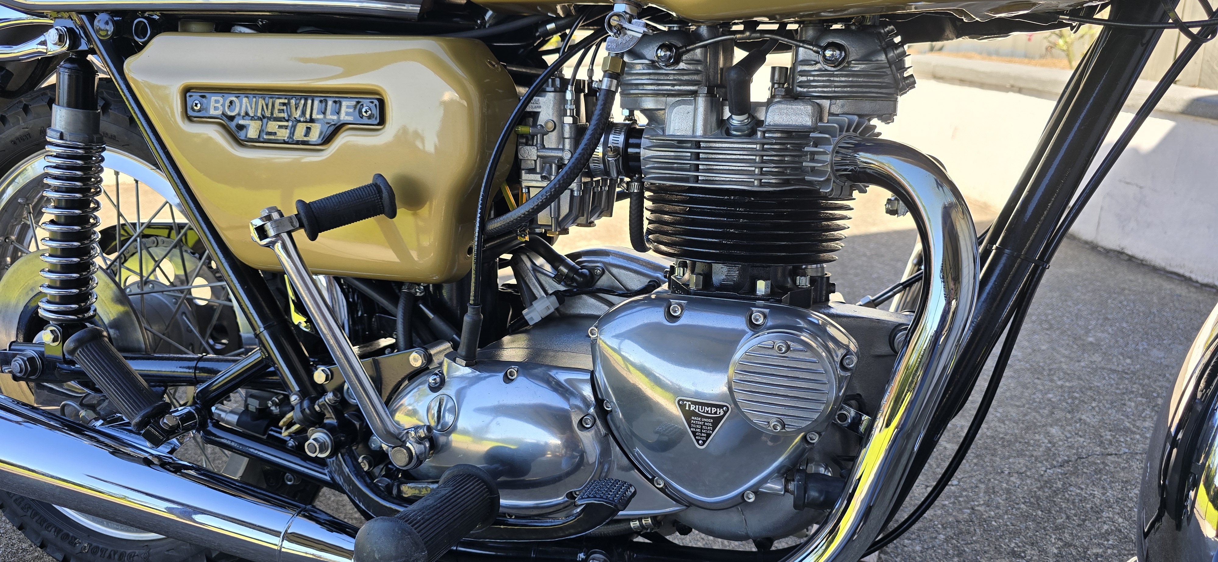1979 TRIUMPH BONNEVILLE T140E ROAD