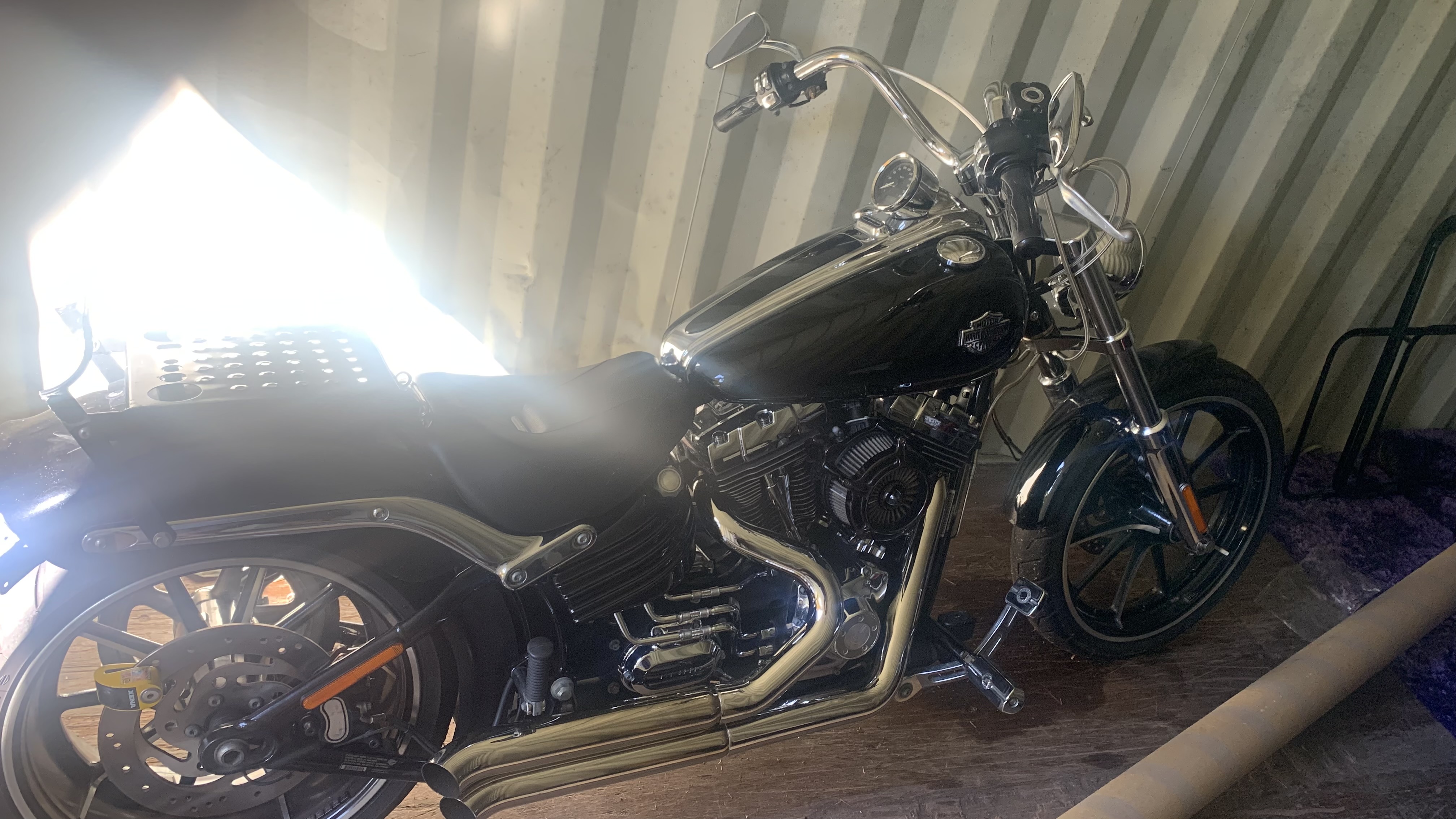 2010 HARLEY-DAVIDSON FXCWC ROCKER C CRUISER