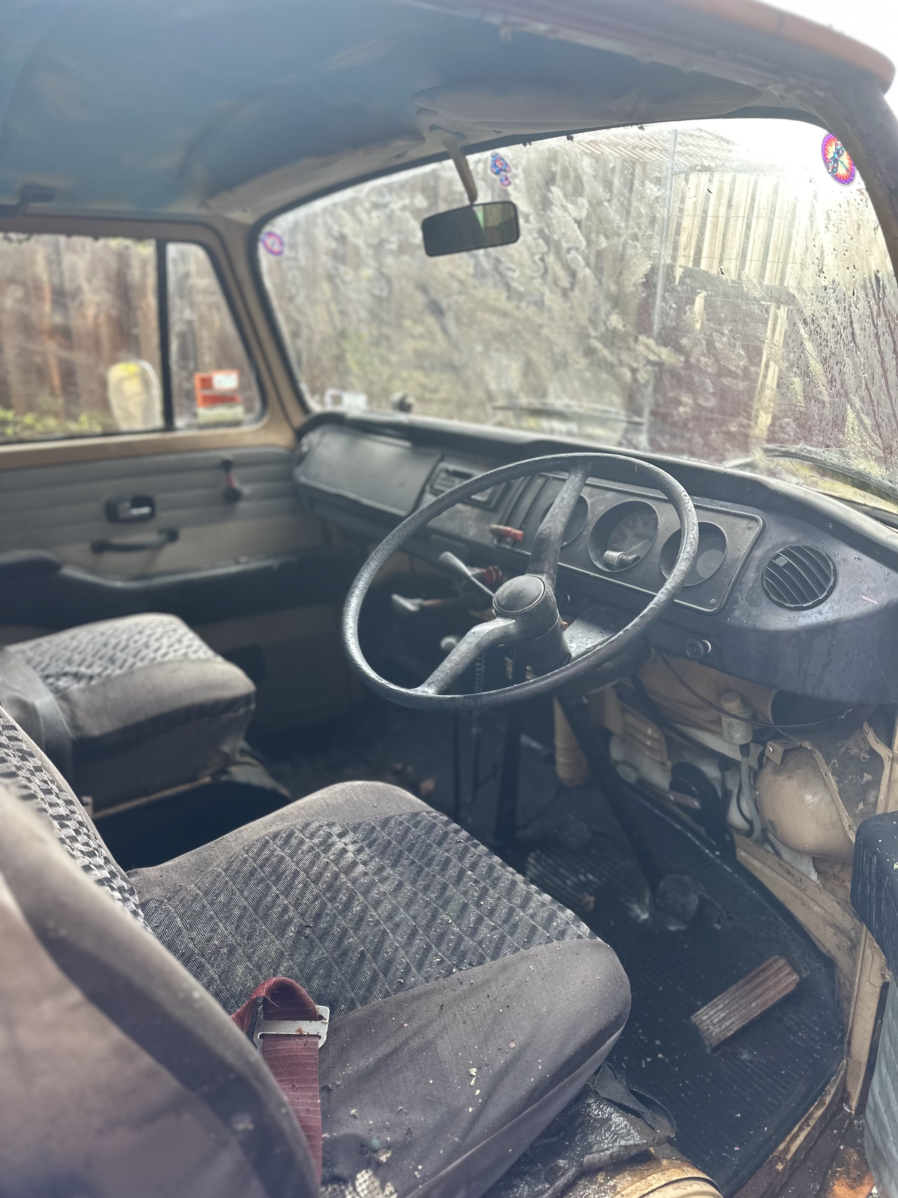 1970 VOLKSWAGEN KOMBI 4 SP MANUAL VAN