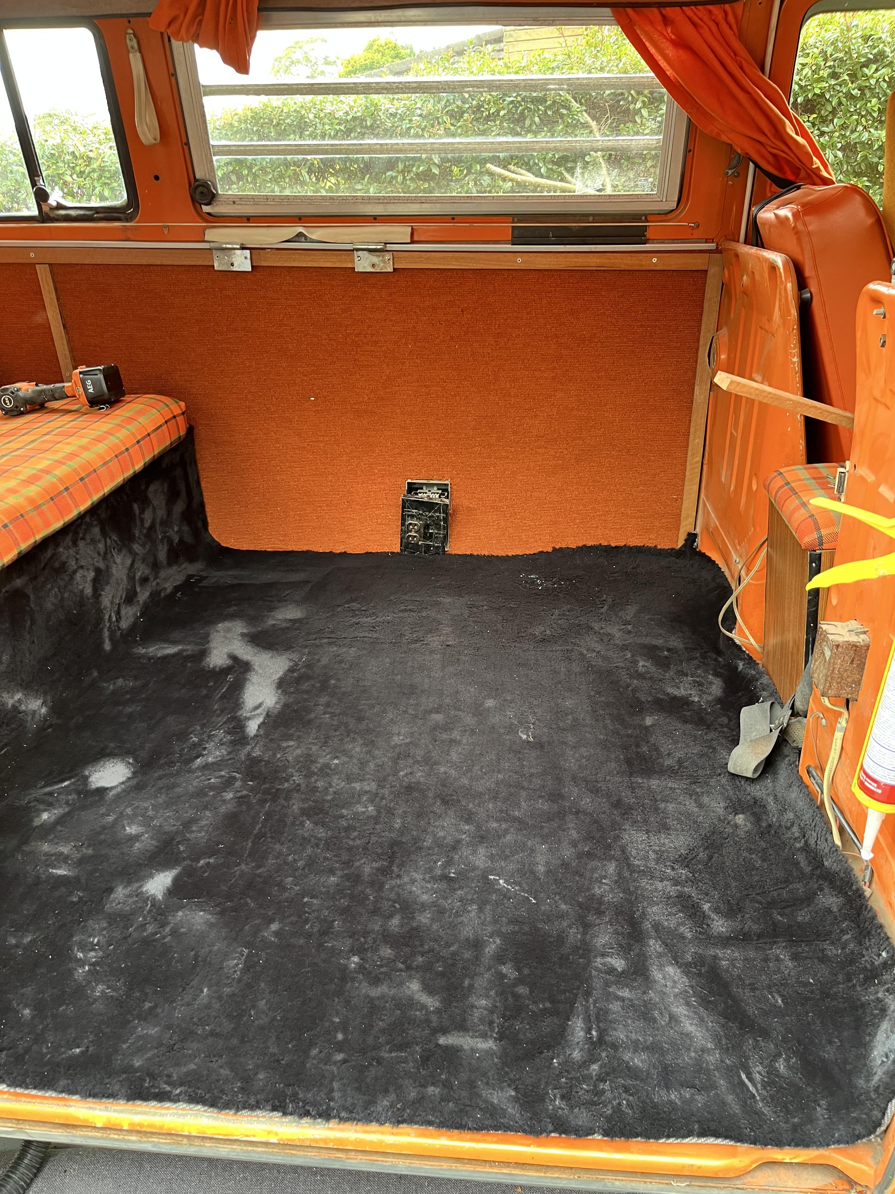1973 VOLKSWAGEN KOMBI WESTFALIA CAMPER