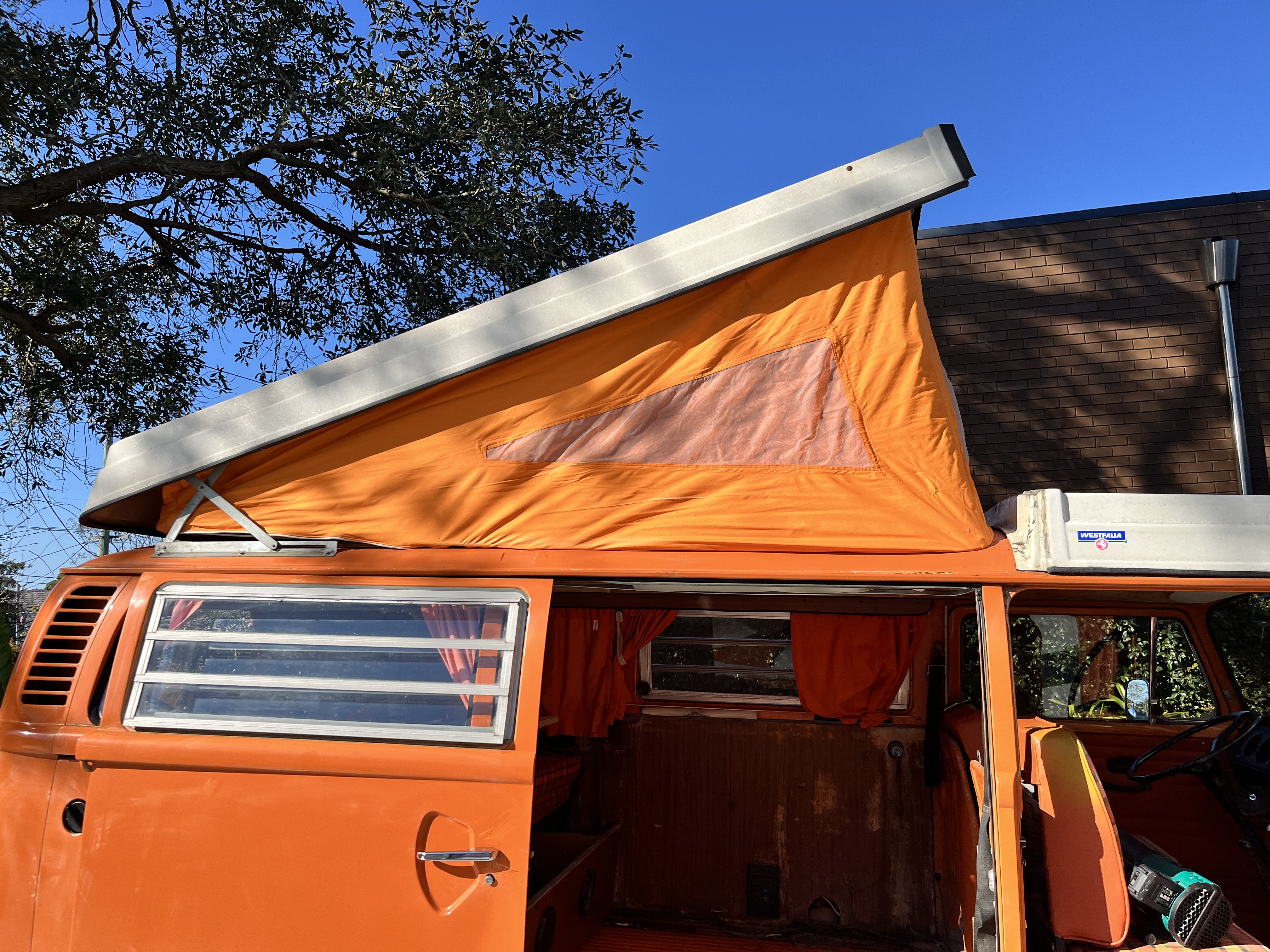 1973 VOLKSWAGEN KOMBI WESTFALIA CAMPER