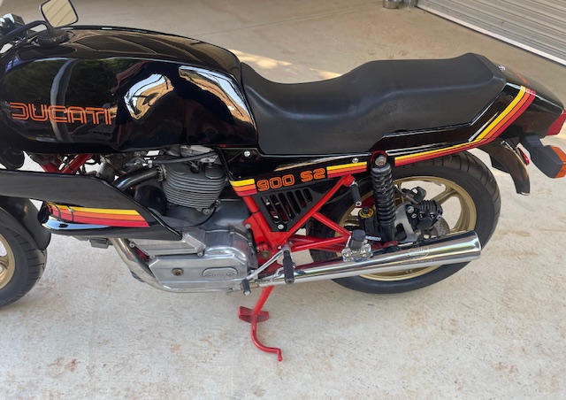 1984 DUCATI 900 S2 BEVEL SPORTS