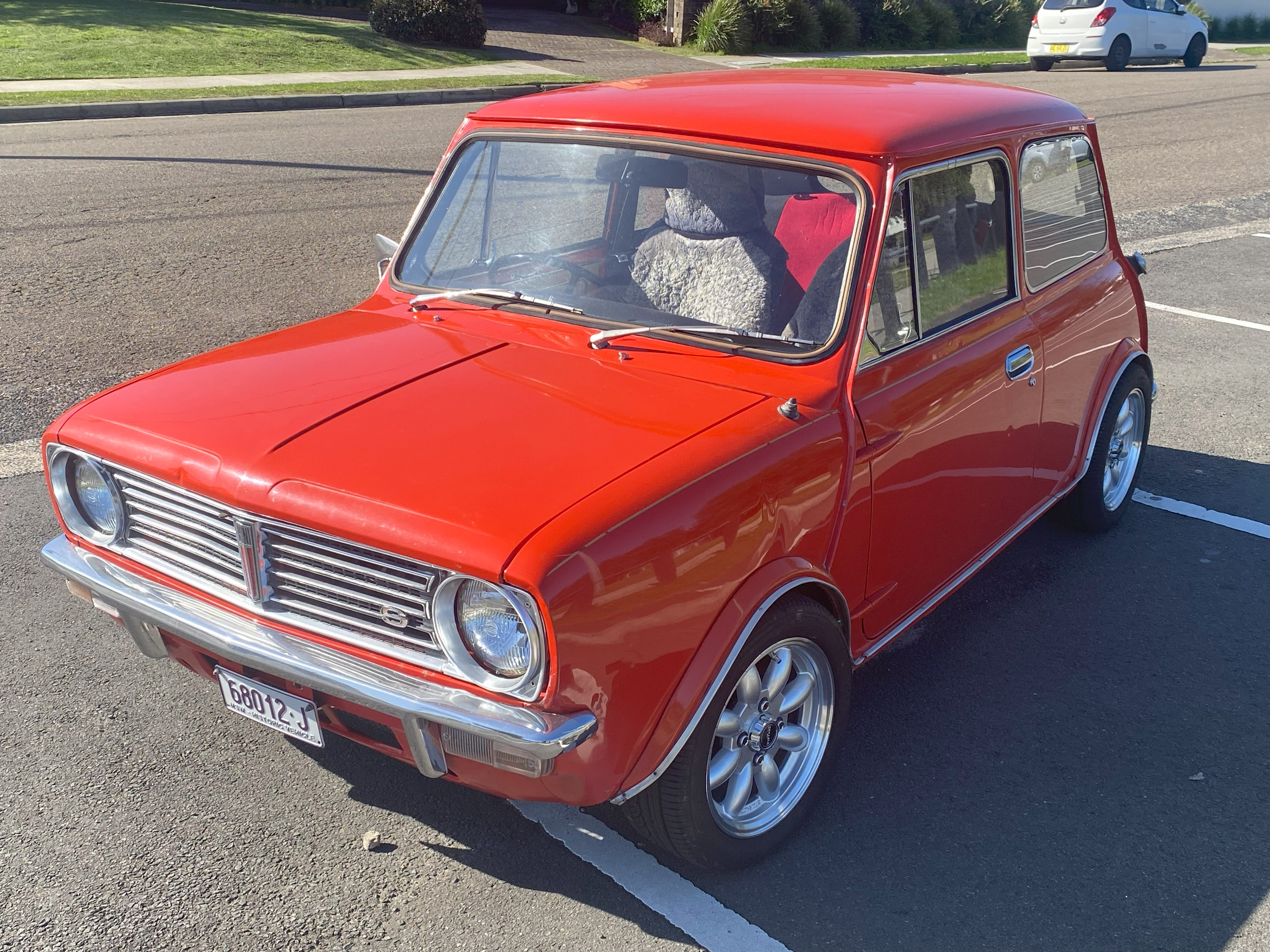 1977 LEYLAND MINI CLUBMAN S 2DR SEDAN