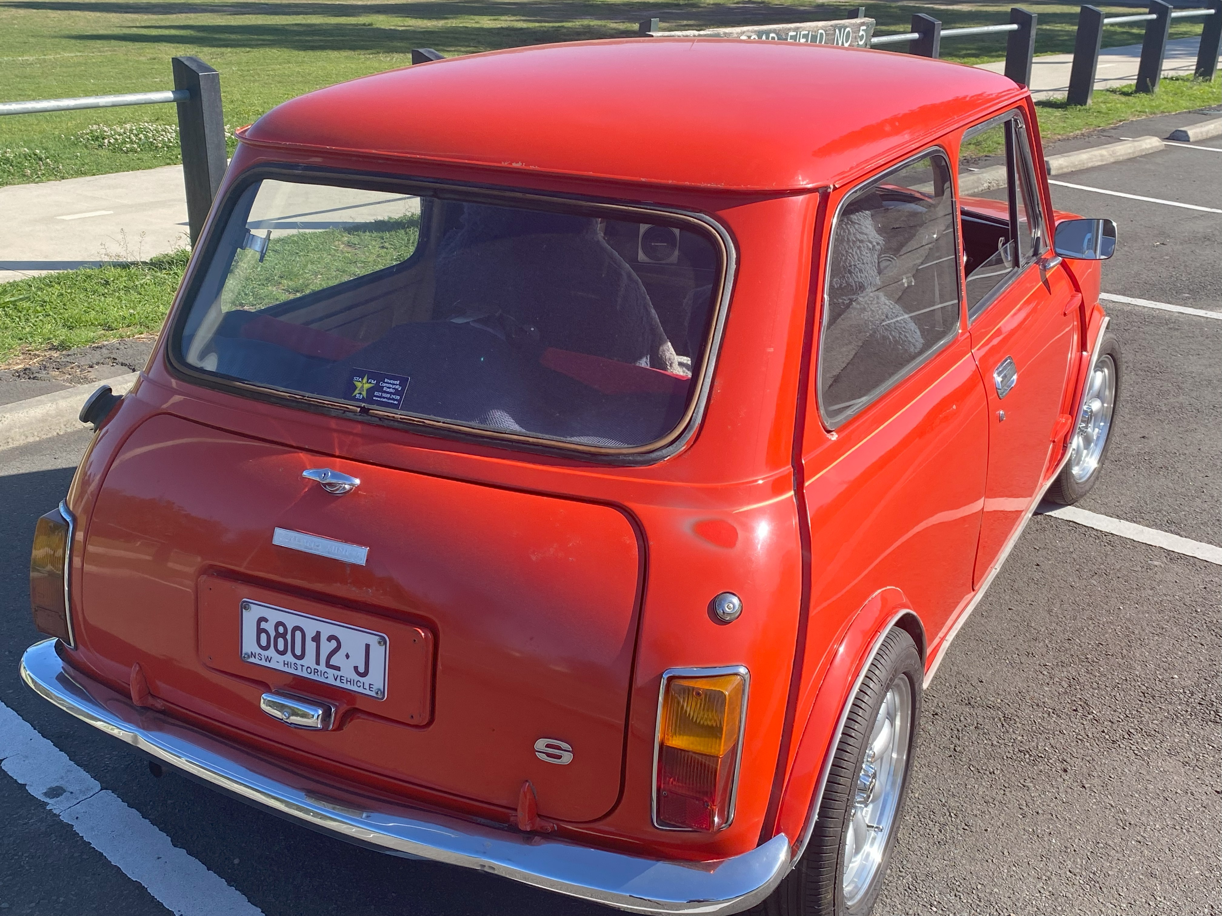1977 LEYLAND MINI CLUBMAN S 2DR SEDAN