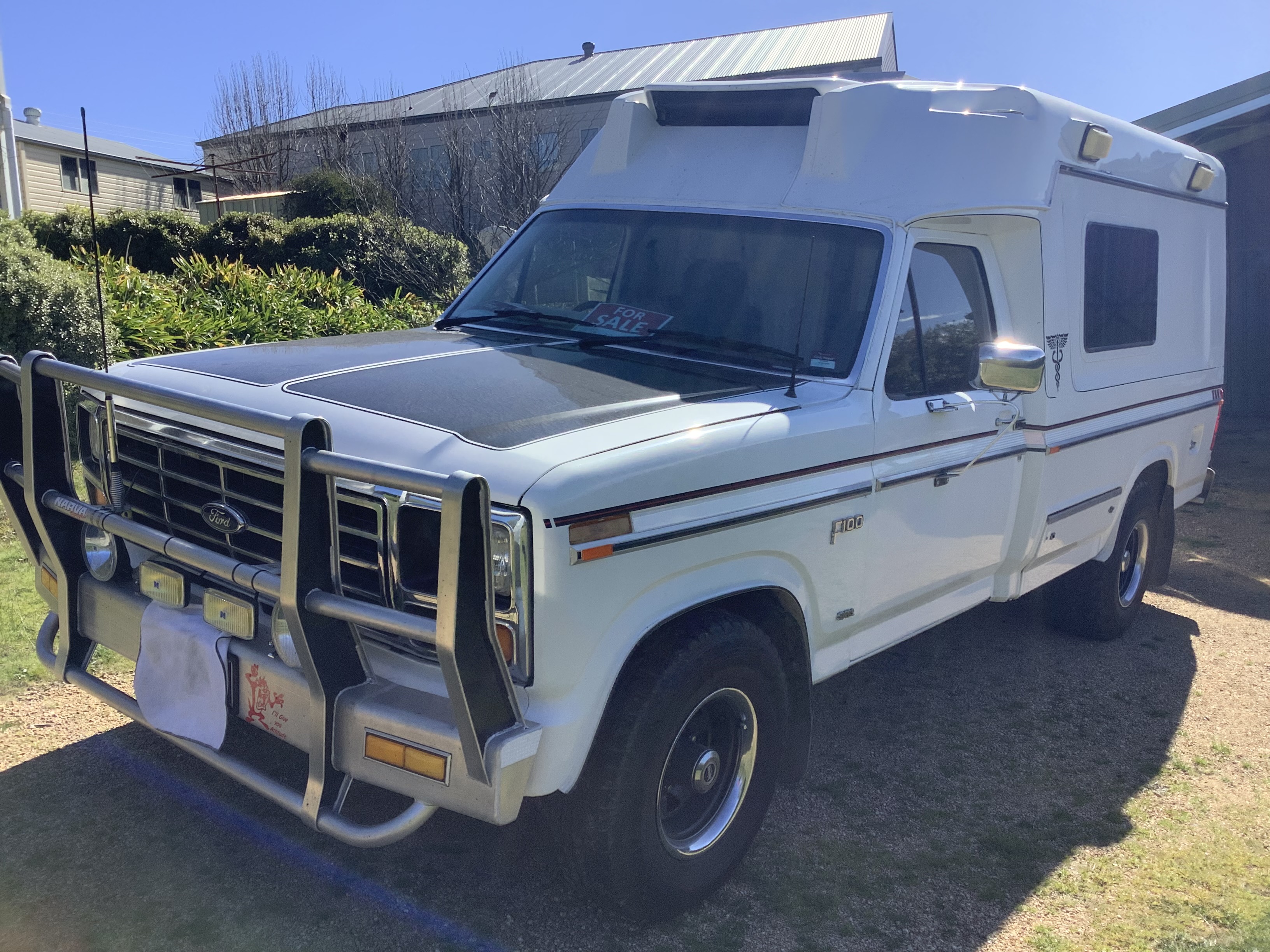 1983 FORD F100 3 SPD AUTOMATIC EX AMBULANCE