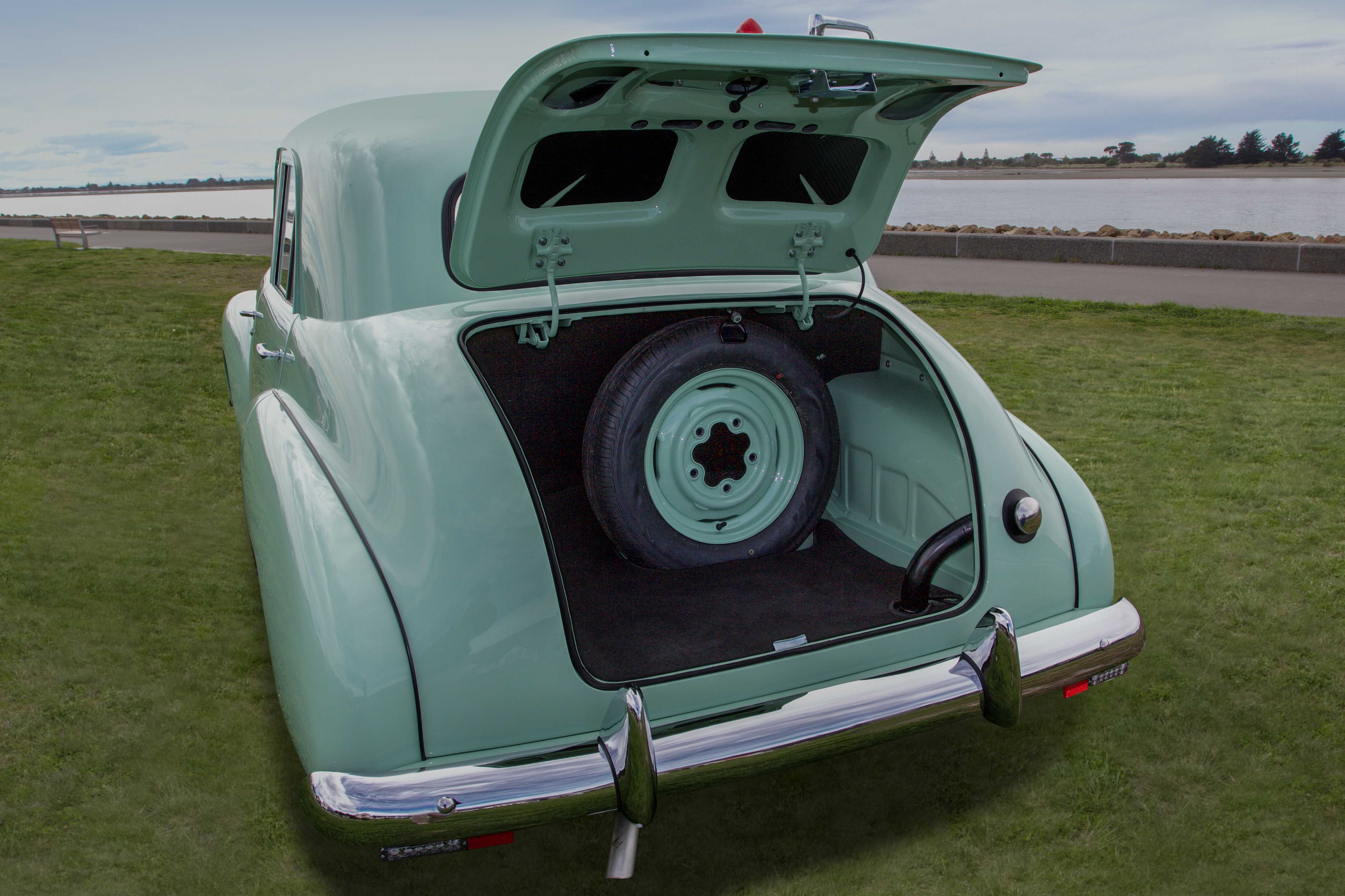 1956 HOLDEN FJ STANDARD SEDAN