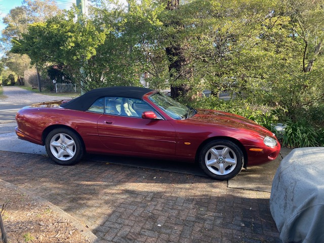 1997 JAGUAR XK8 CLASSIC 5 SP AUTOMATIC 2D CONVERTIBLE