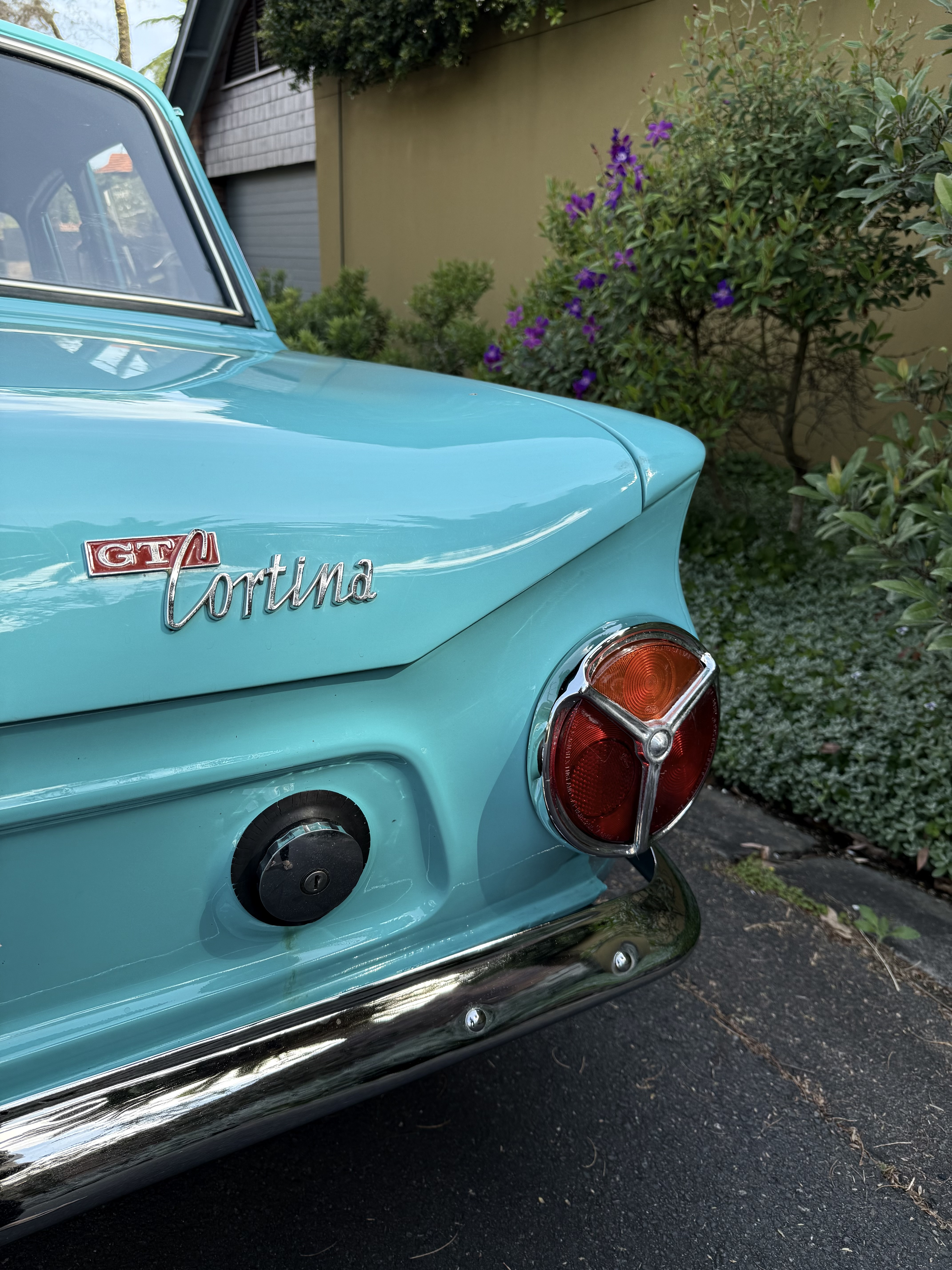 1965 FORD CORTINA GT 4 SP MANUAL 4D SEDAN