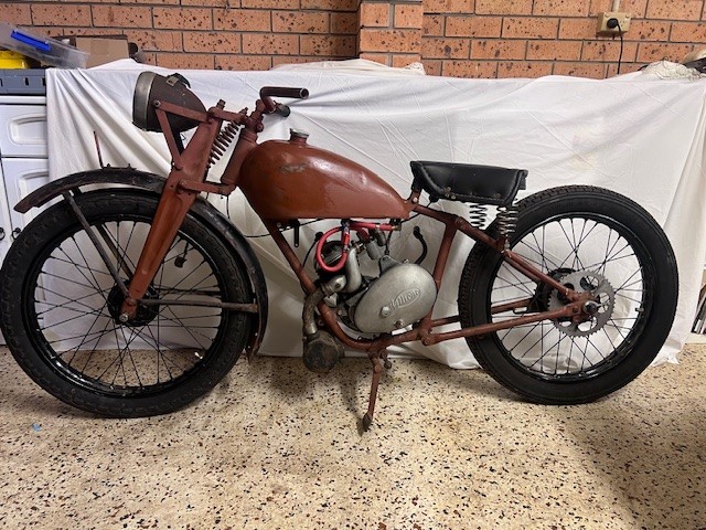 1943-1948 JAMES MILITARY LIGHTWEIGHT 125 ROAD