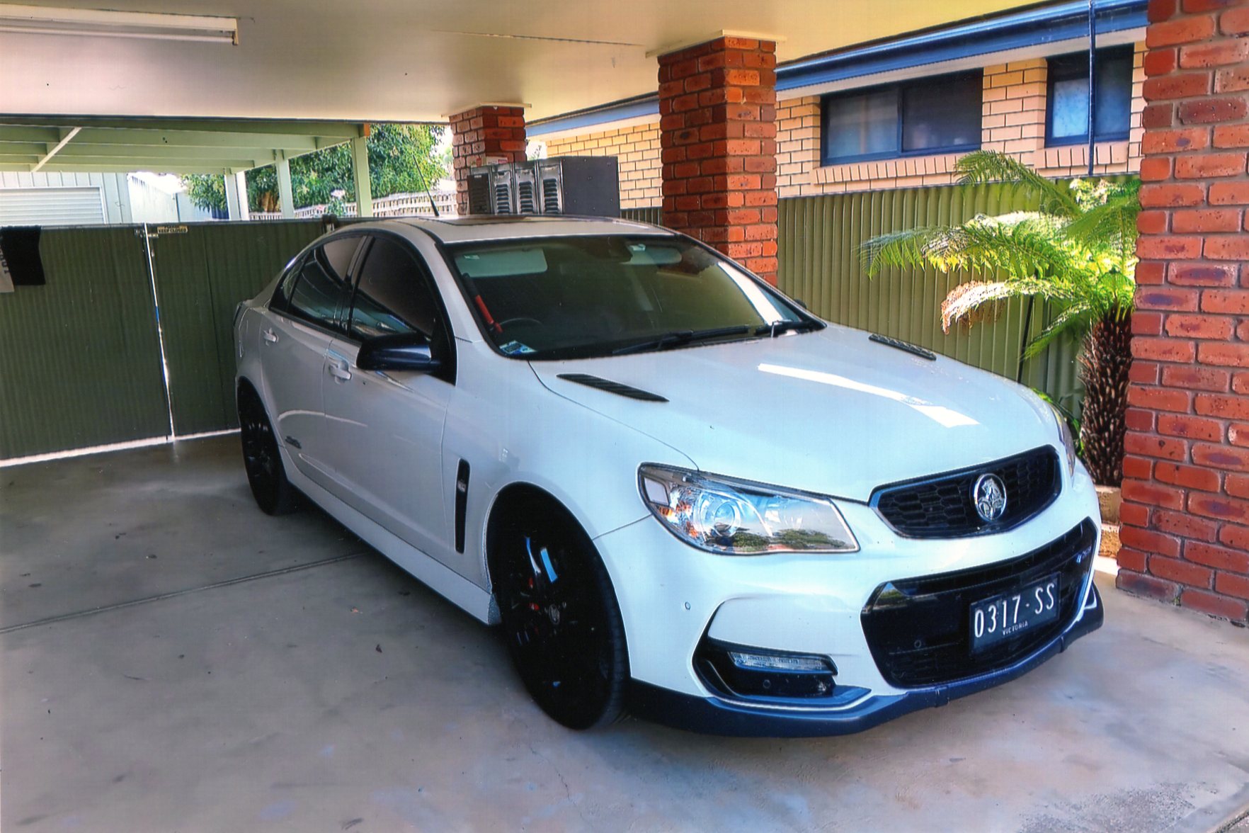 2017 HOLDEN COMMODORE VF II SS-V 6 SP AUTOMATIC 4D SEDAN