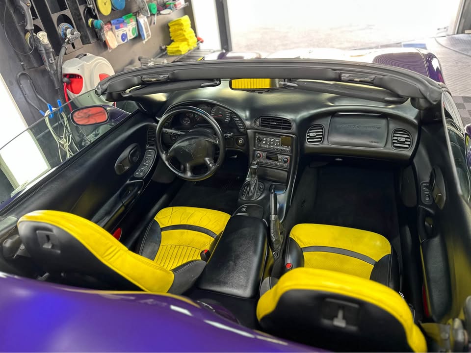 1998 CHEVROLET CORVETTE C5 AUTOMATIC CONVERTIBLE