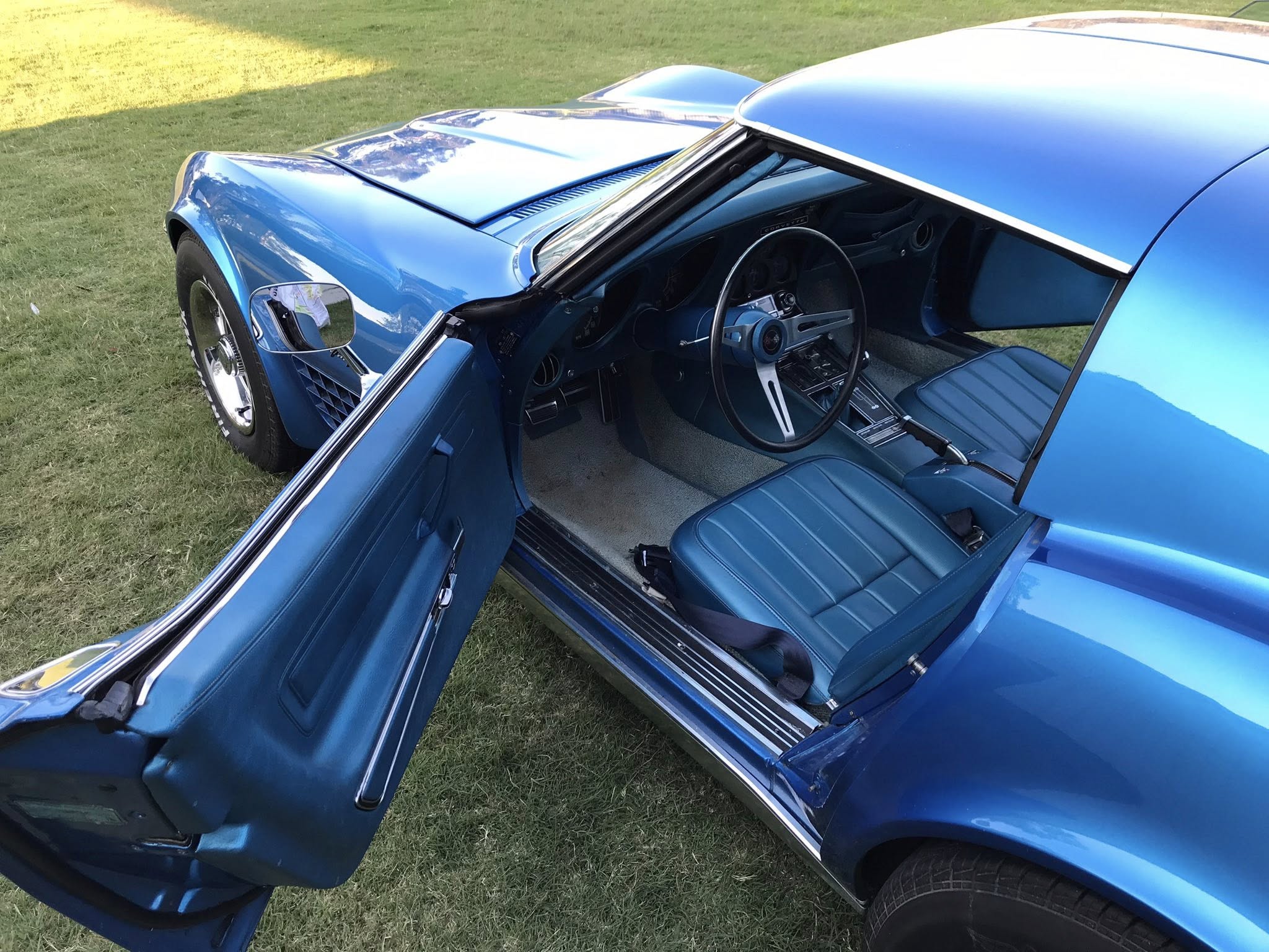 1970 CHEVROLET CORVETTE STINGRAY C3 4 SPEED MANUAL COUPE
