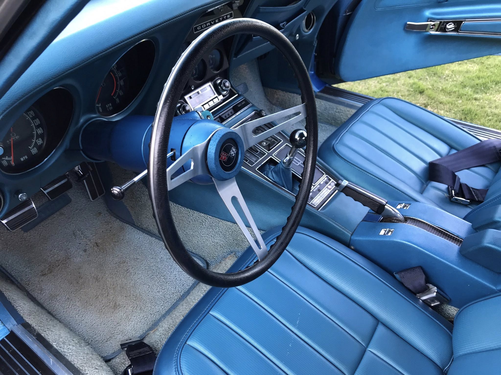 1970 CHEVROLET CORVETTE STINGRAY C3 4 SPEED MANUAL COUPE