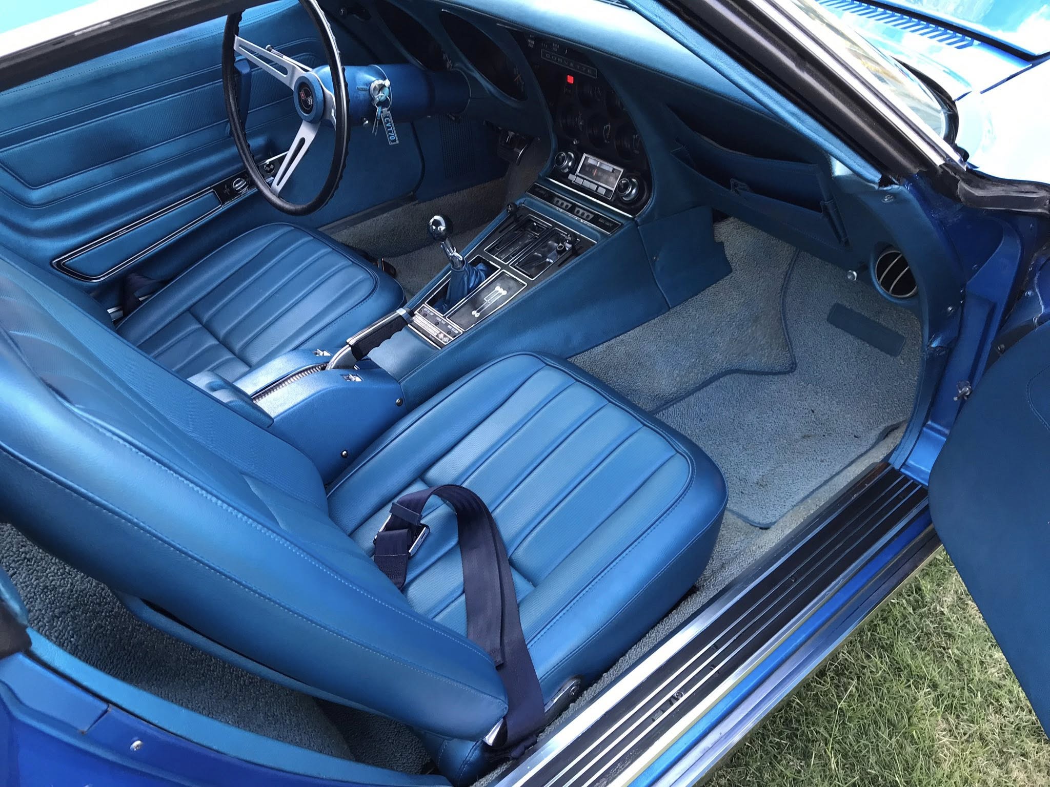 1970 CHEVROLET CORVETTE STINGRAY C3 4 SPEED MANUAL COUPE