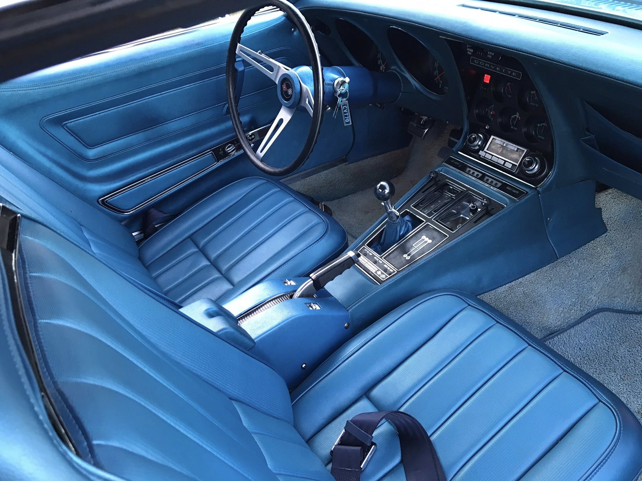 1970 CHEVROLET CORVETTE STINGRAY C3 4 SPEED MANUAL COUPE