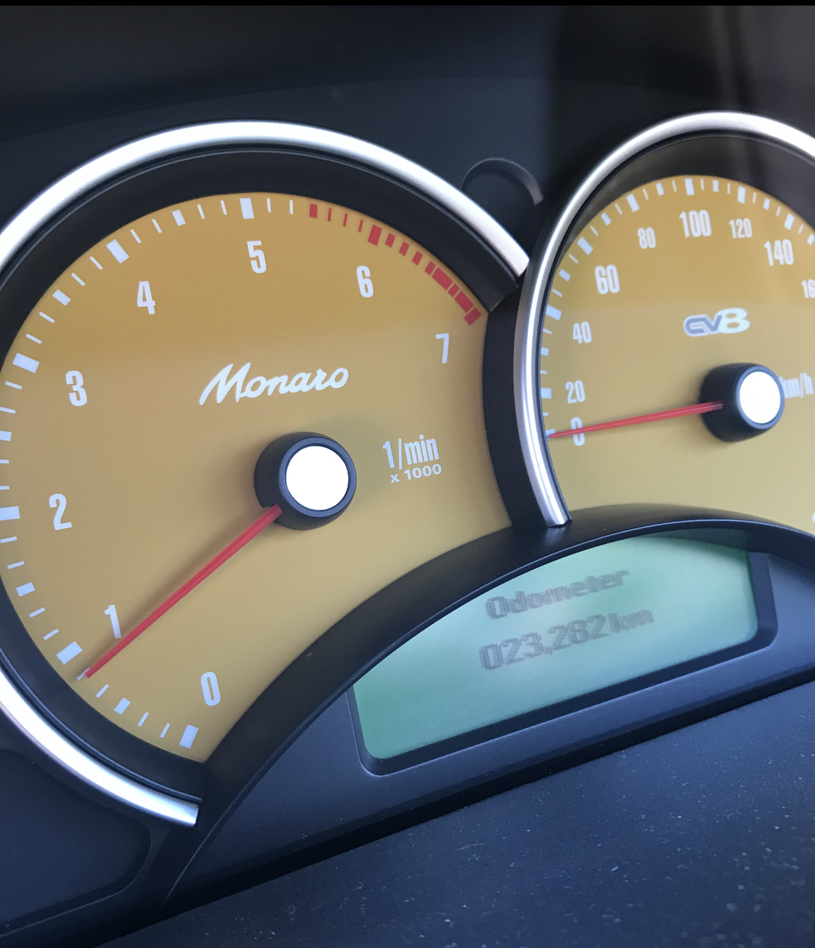 2003 HOLDEN MONARO V2 SERIES II CV8 6 SP MANUAL 2D COUPE
