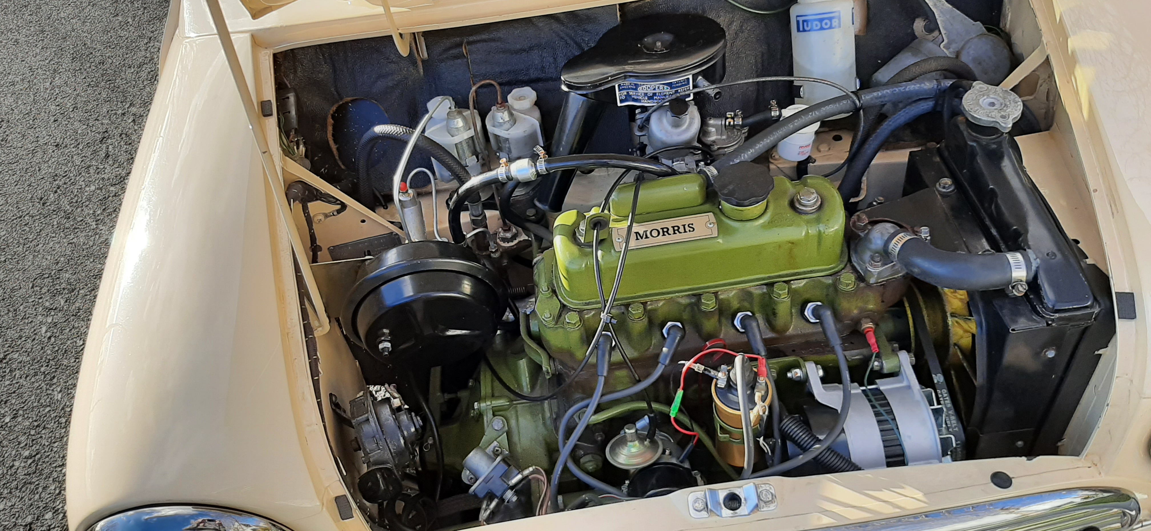 1970 MORRIS MINI K 1000 4 SP MANUAL 2D SEDAN