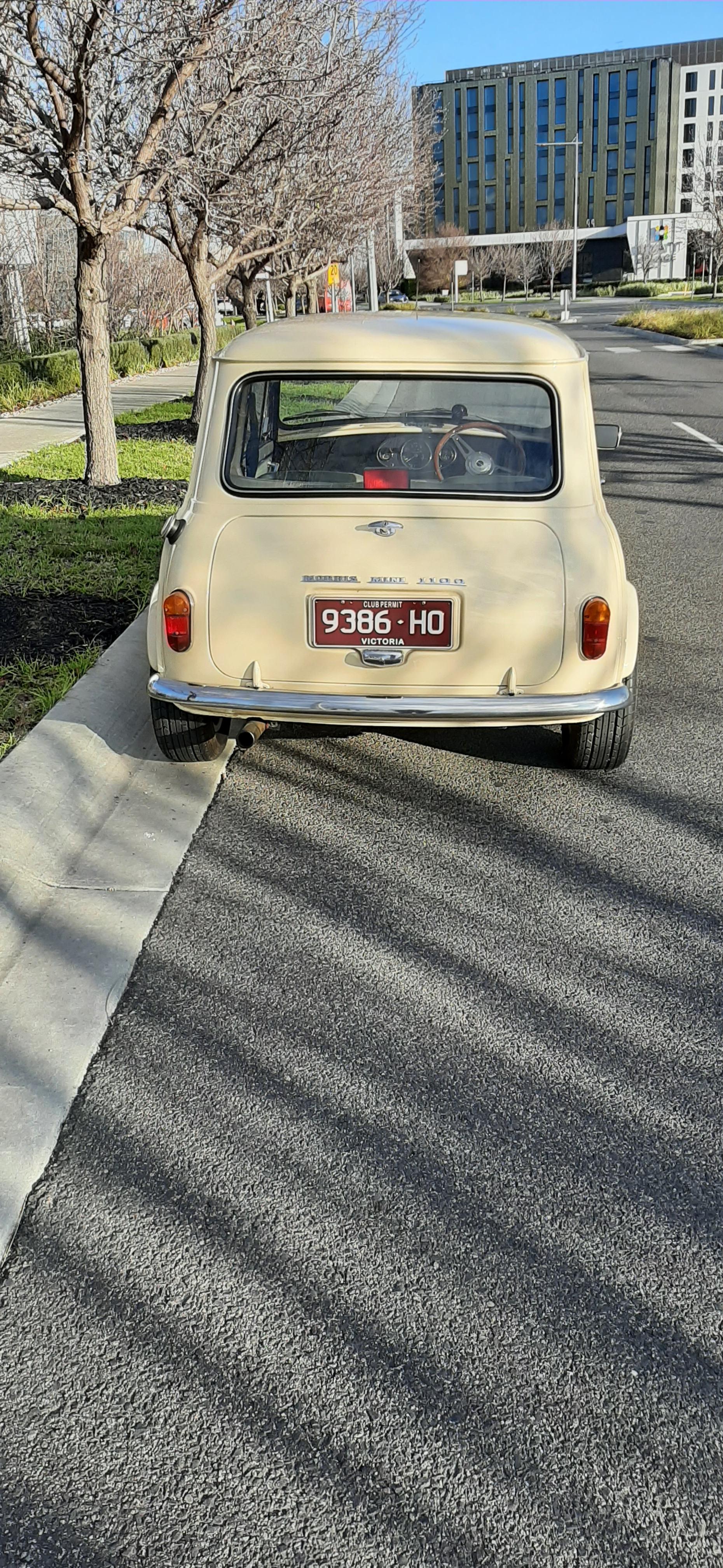 1970 MORRIS MINI K 1000 4 SP MANUAL 2D SEDAN