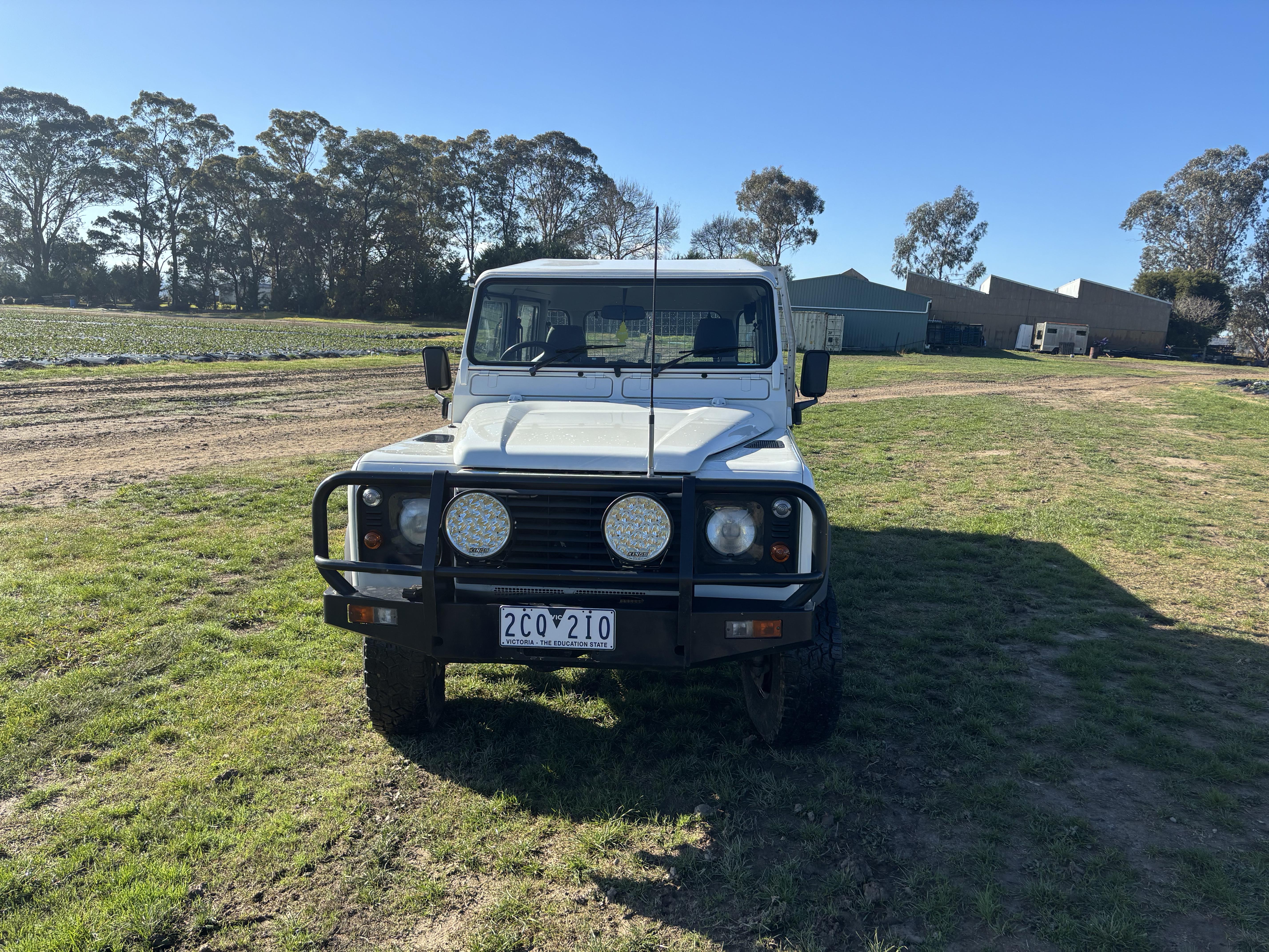 2006 LAND ROVER DEFENDER 130 TD5 4X4 DUAL CAB UTE 