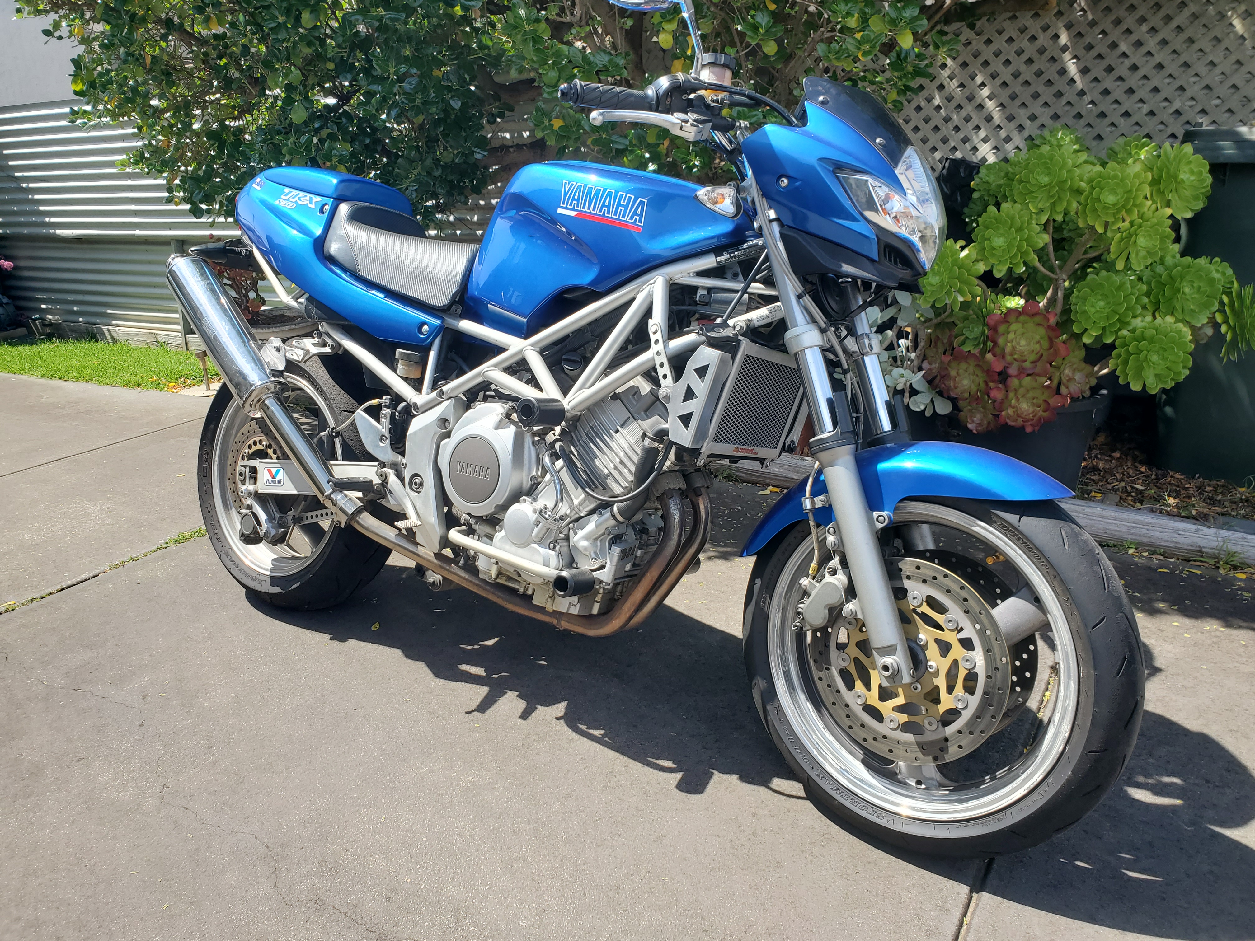 1999 YAMAHA TRX850 SPORTS