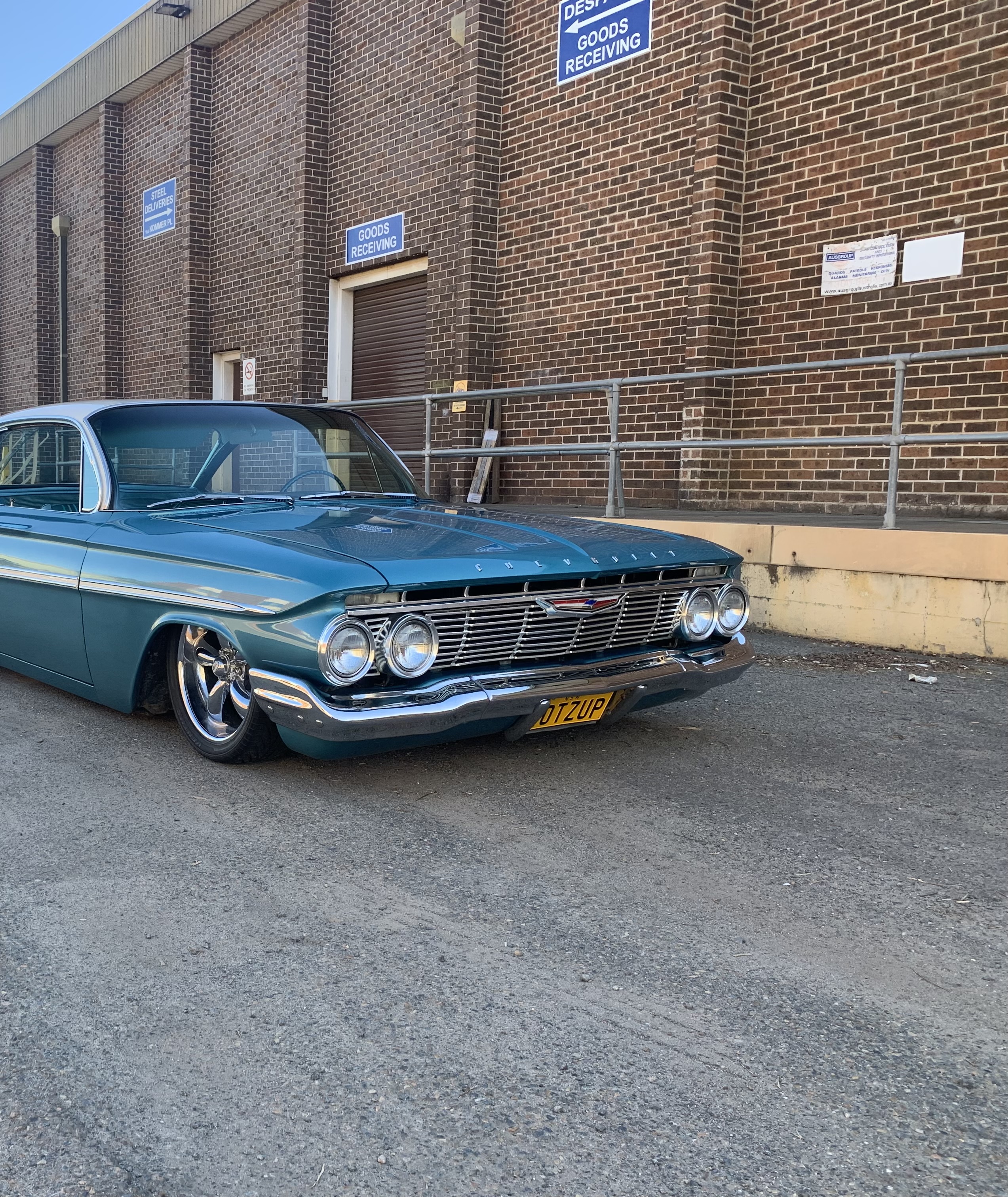 1961 CHEVROLET BEL AIR 2D COUPE