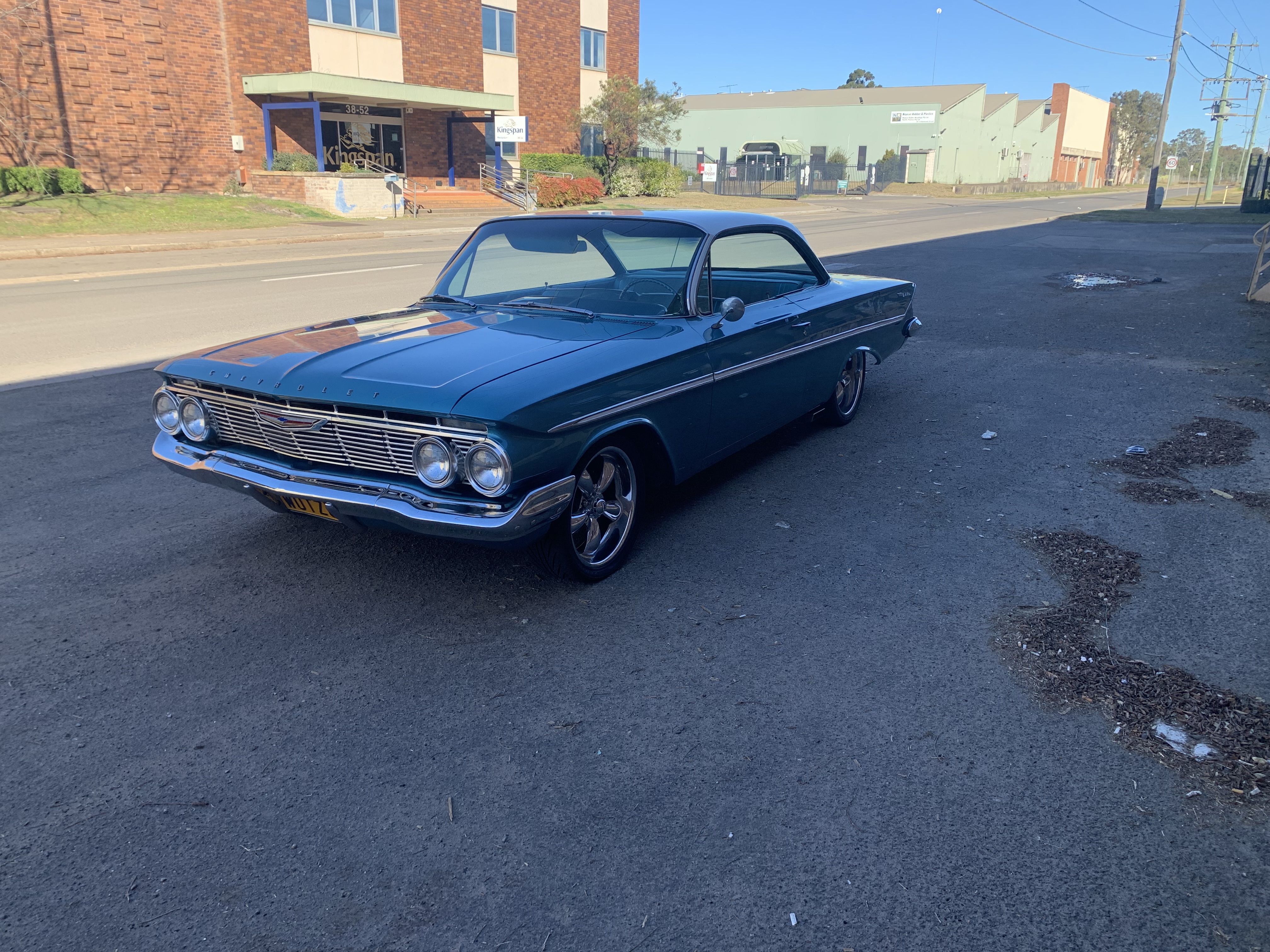 1961 CHEVROLET BEL AIR 2D COUPE