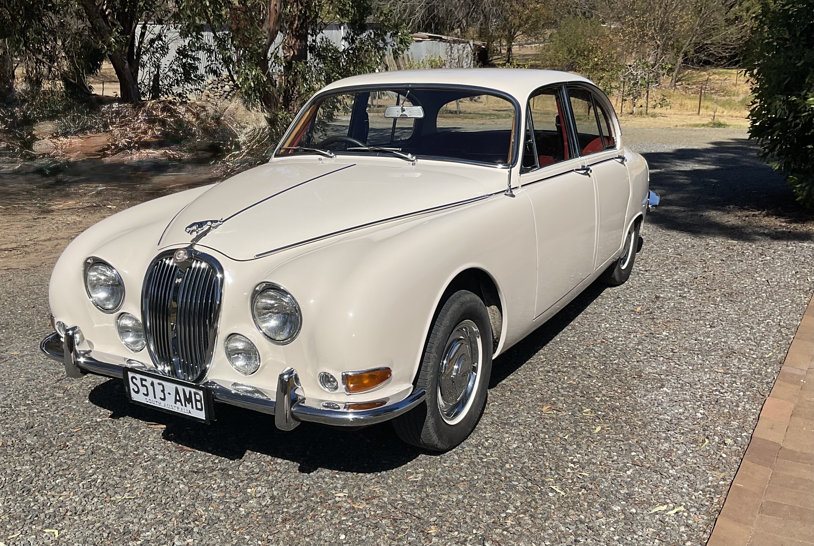 1964 JAGUAR S TYPE 3.8 AUTOMATIC SEDAN