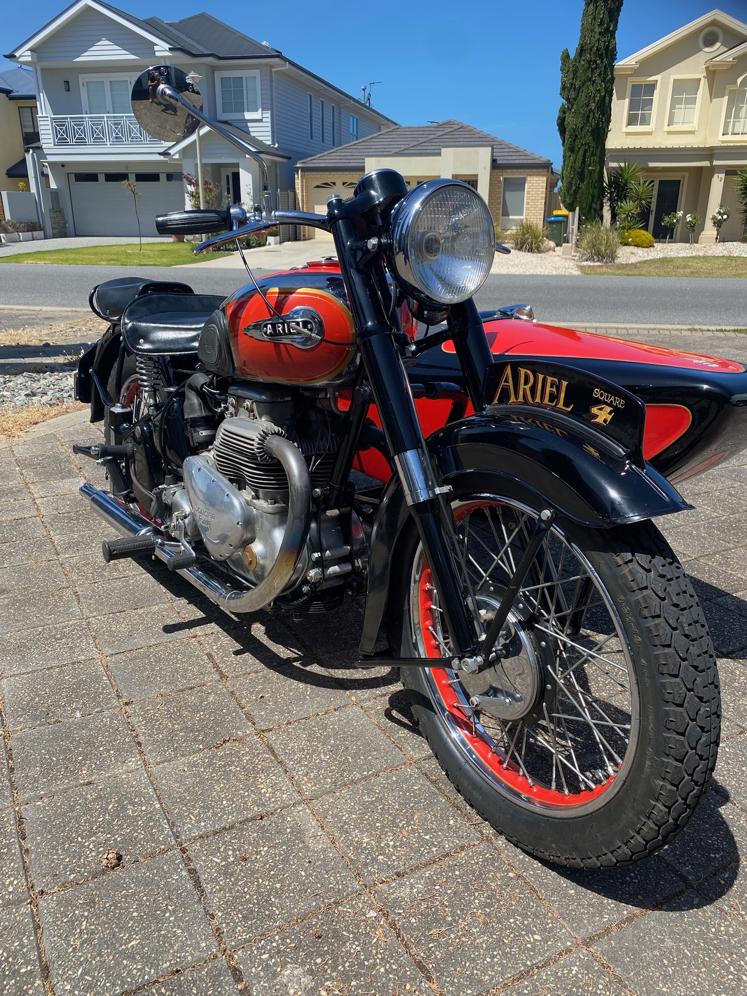 1952 ARIEL SQUARE FOUR MARK I OUTFIT