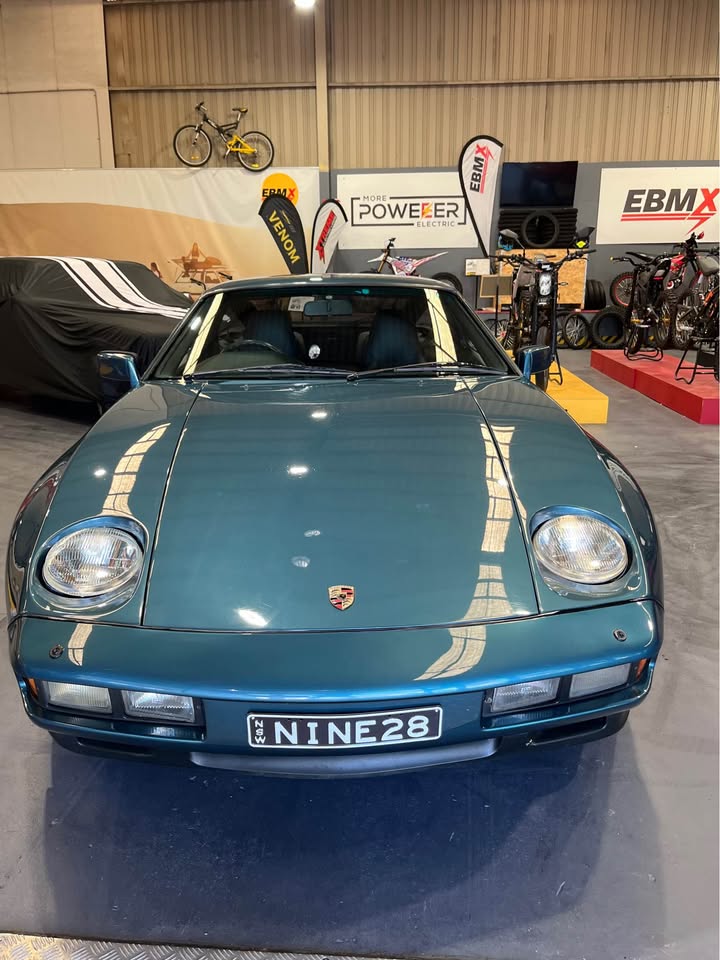 1980 PORSCHE 928 S 5 SP MANUAL 2D COUPE