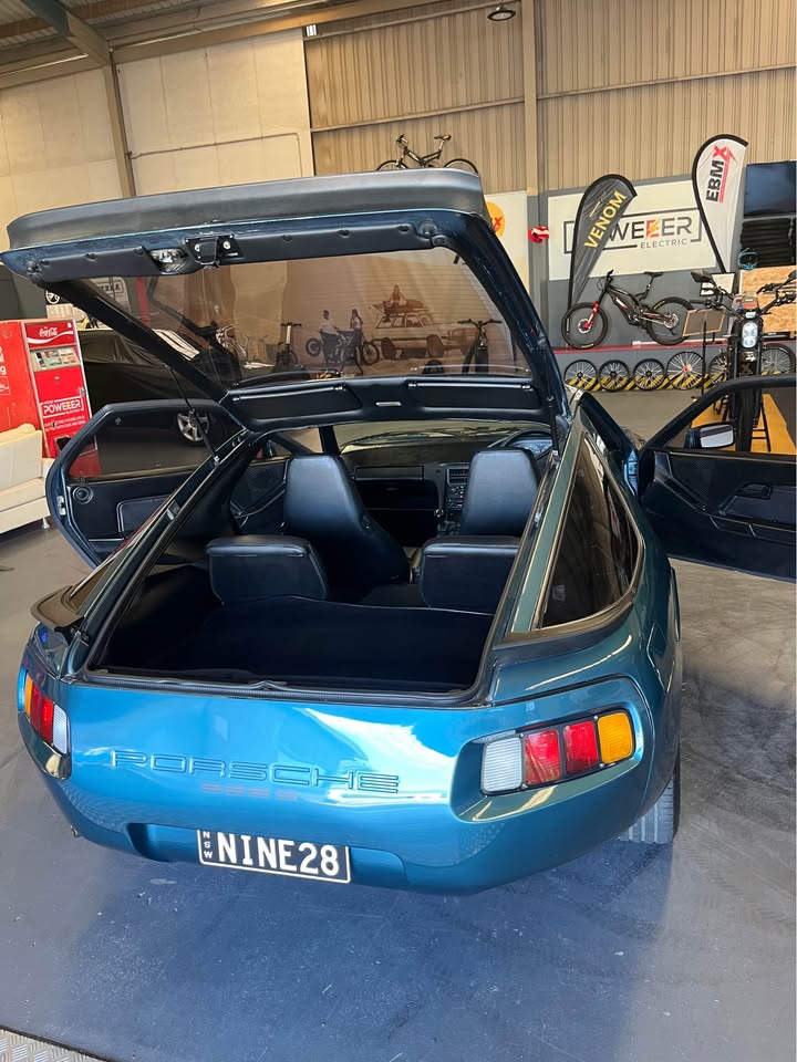 1980 PORSCHE 928 S 5 SP MANUAL 2D COUPE