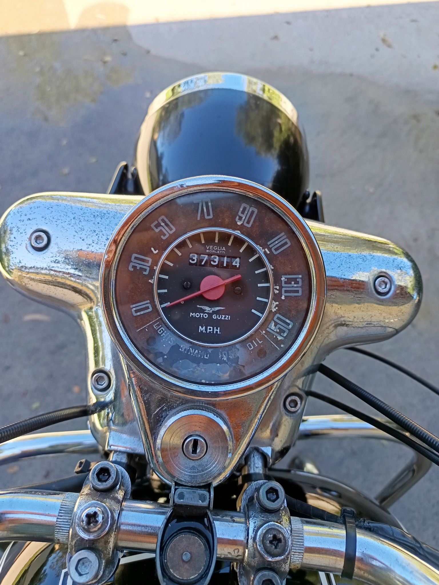 1971 MOTO GUZZI AMBASSADOR ROAD