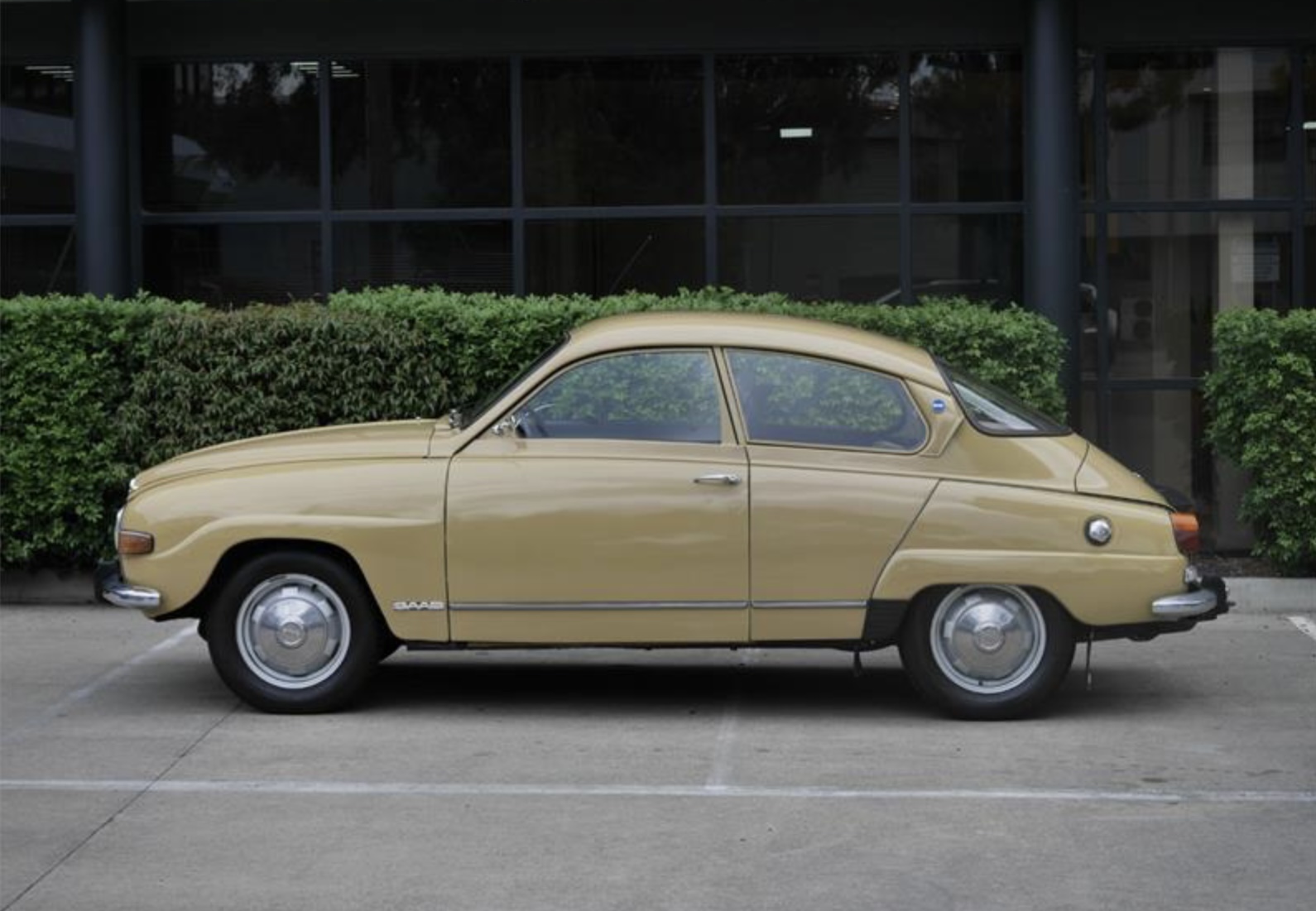 1974 SAAB 96 2D SEDAN