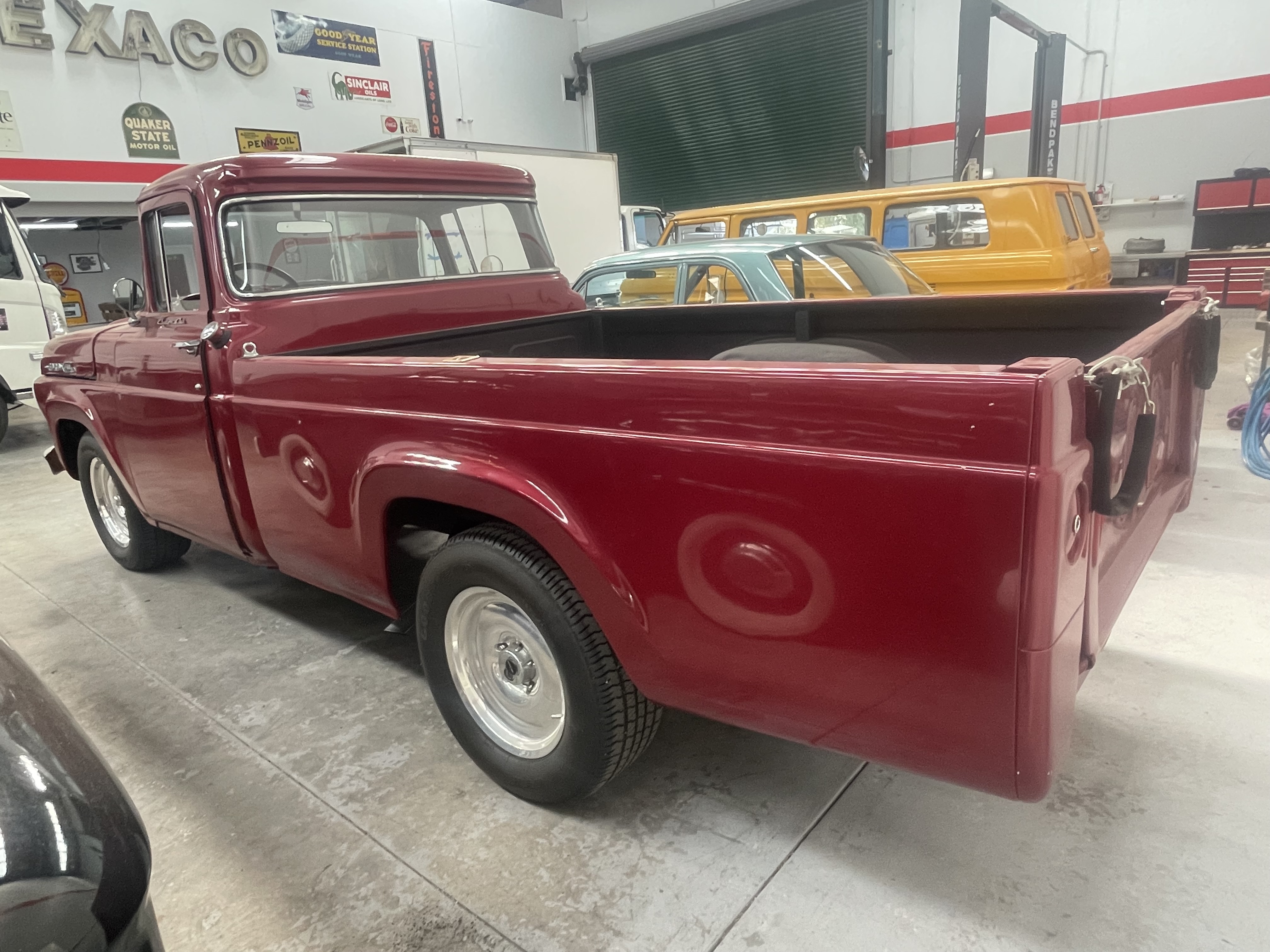 1958 FORD F100 AUTOMATIC PICK UP