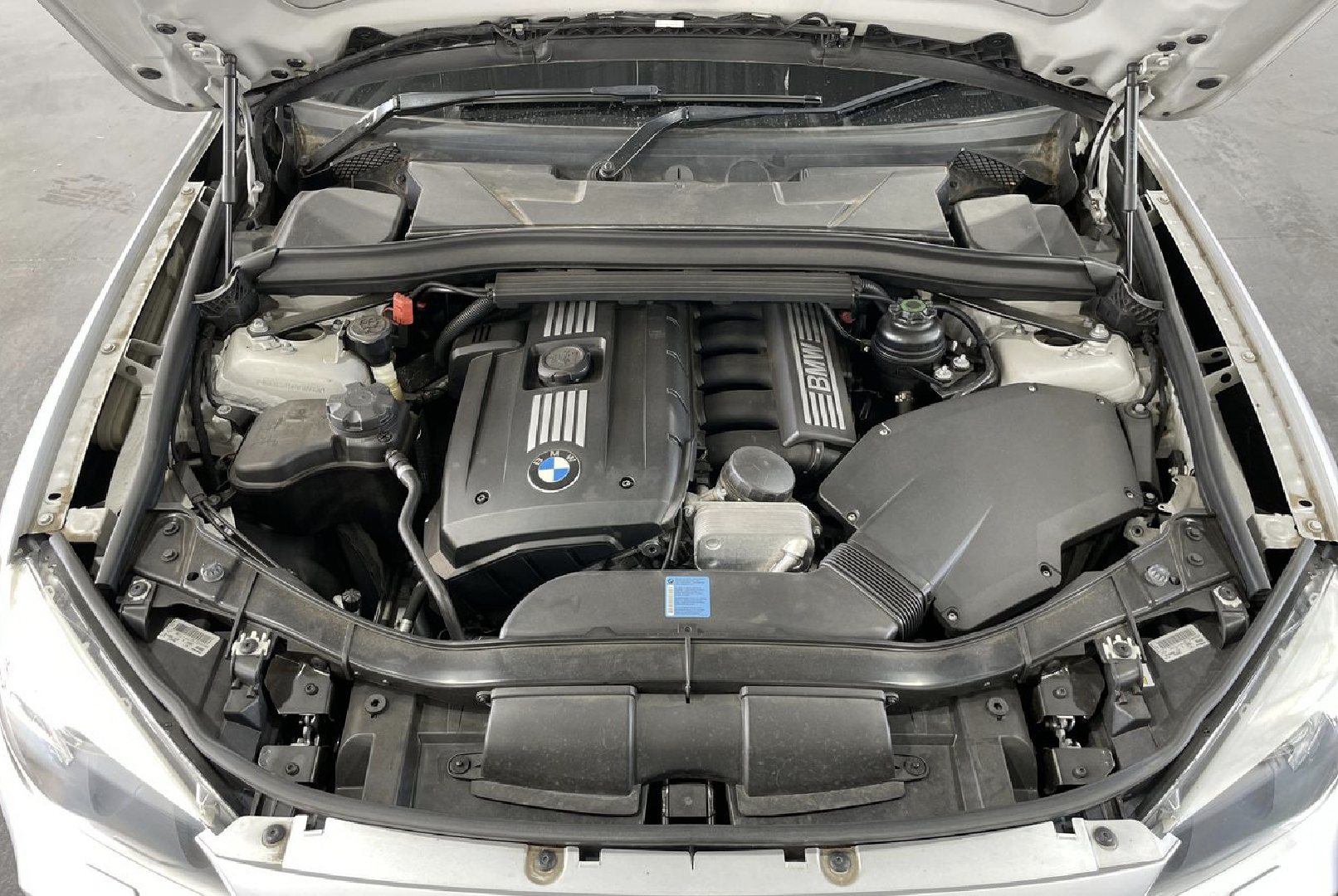 2010 BMW X1 E84 MY11 xDRIVE 25i 6 SP AUTOMATIC 4D WAGON