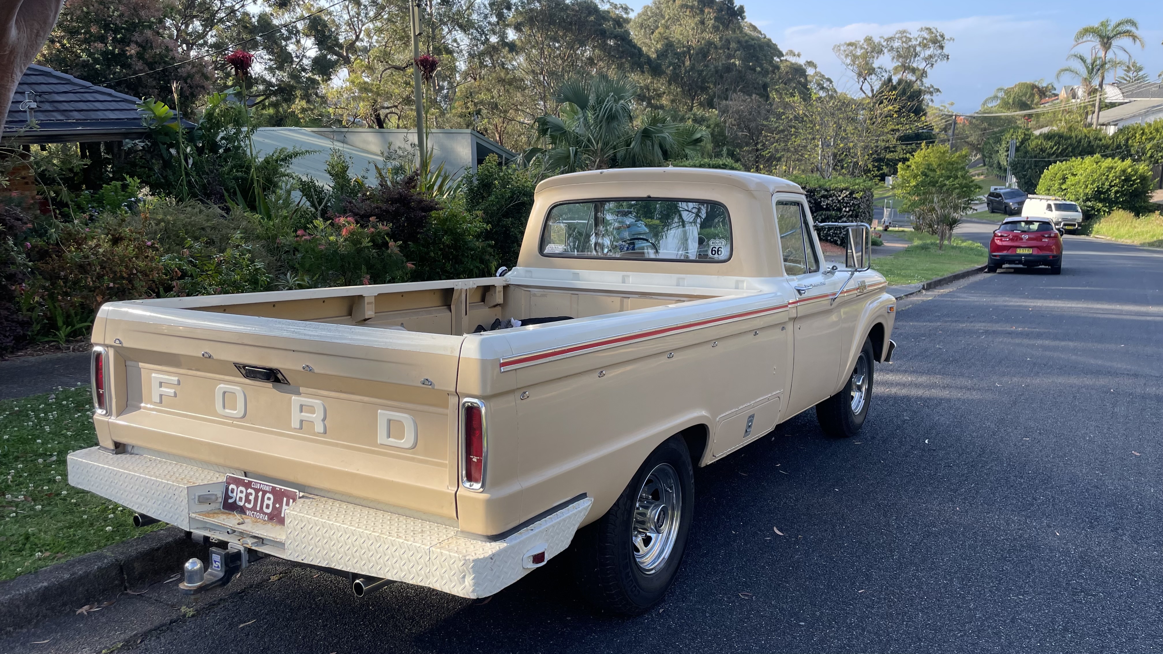 1964 FORD F-250 UTILITY